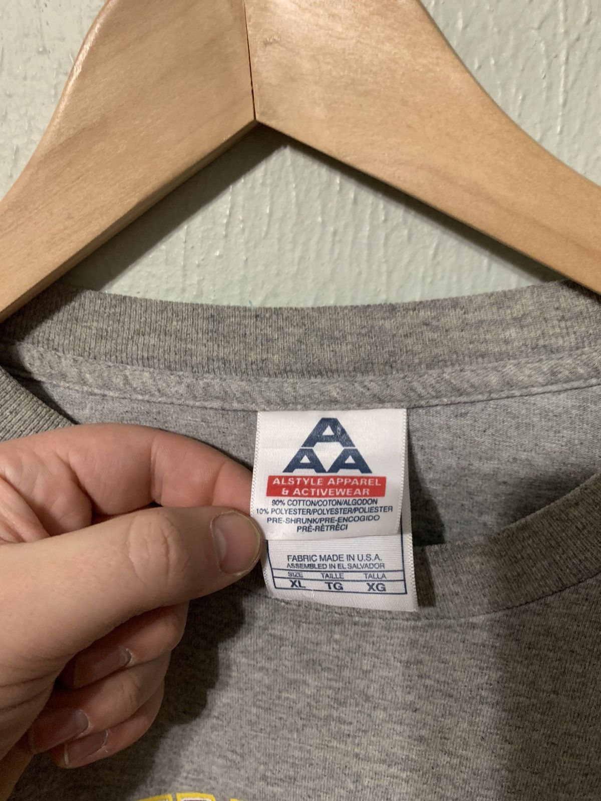 Vintage Vintage University of Minnesota Arc Logo Longsleeve Size US XL / EU 56 / 4 - 1 Thumbnail