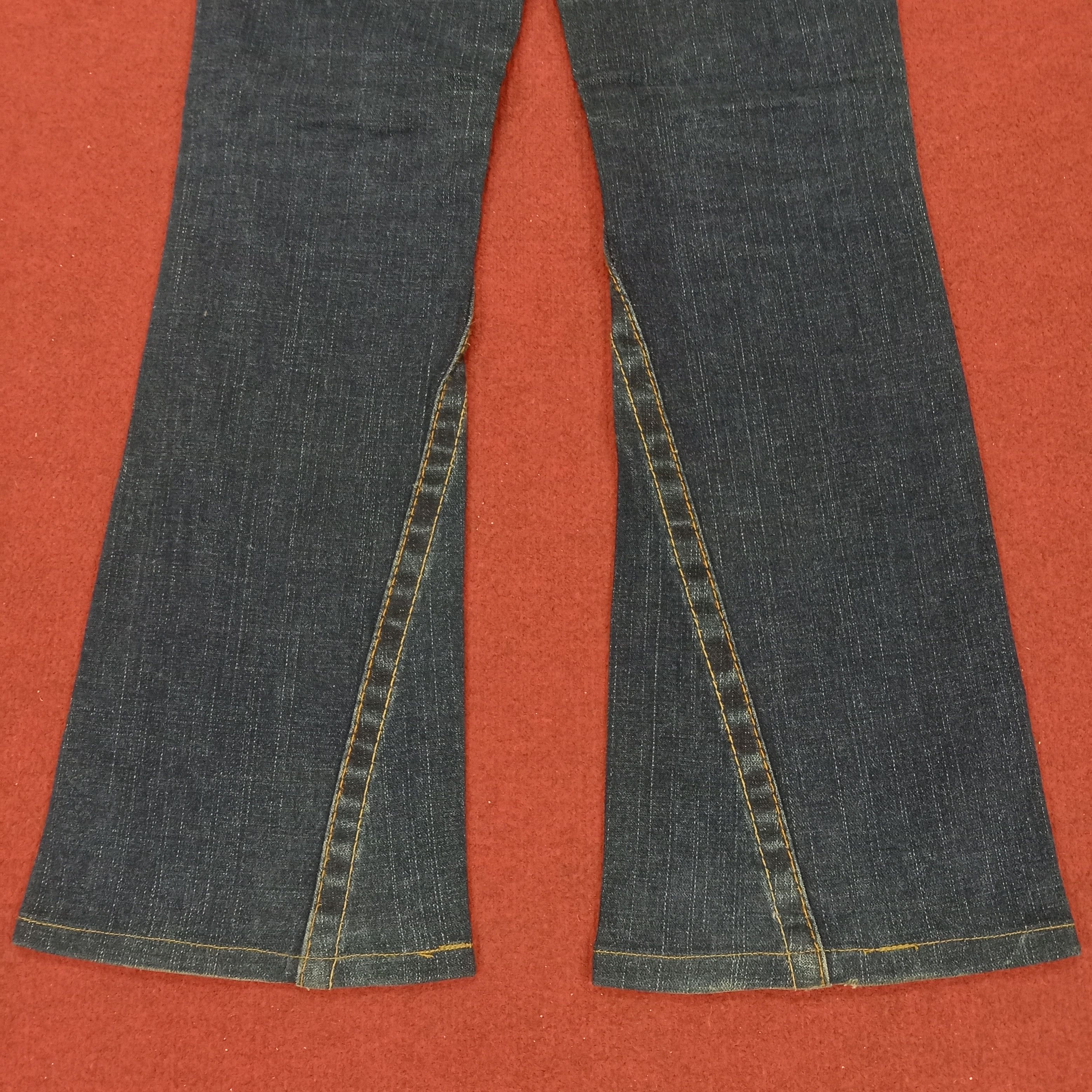 Vintage True Religion Fashion Style Streetwear Bootcut Jeans Size 27" / US 4 / IT 40 - 3 Thumbnail