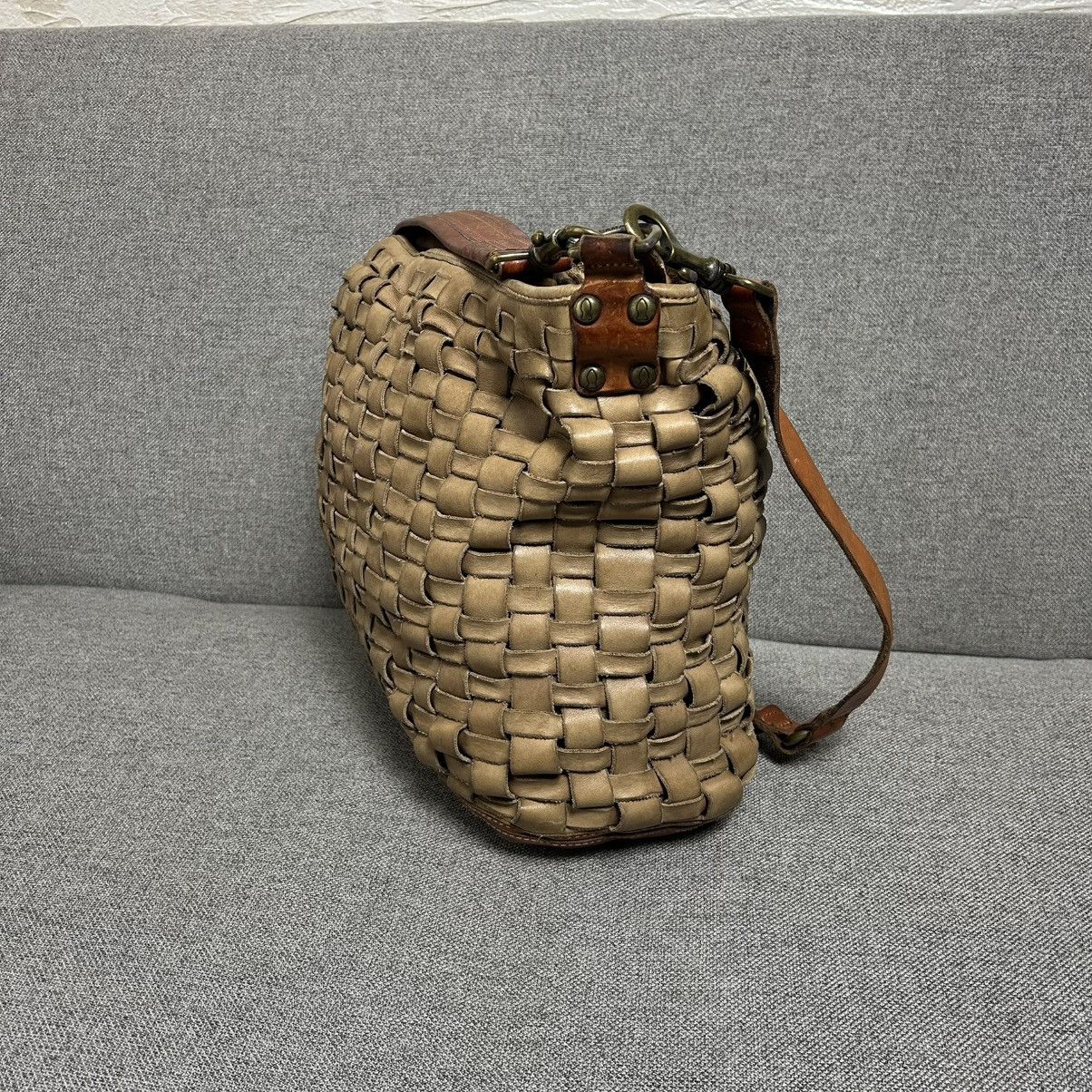 Campomaggi Campomaggi “Edera” Garment Dyed Cowhide Shoulder Bag Size ONE SIZE - 3 Thumbnail