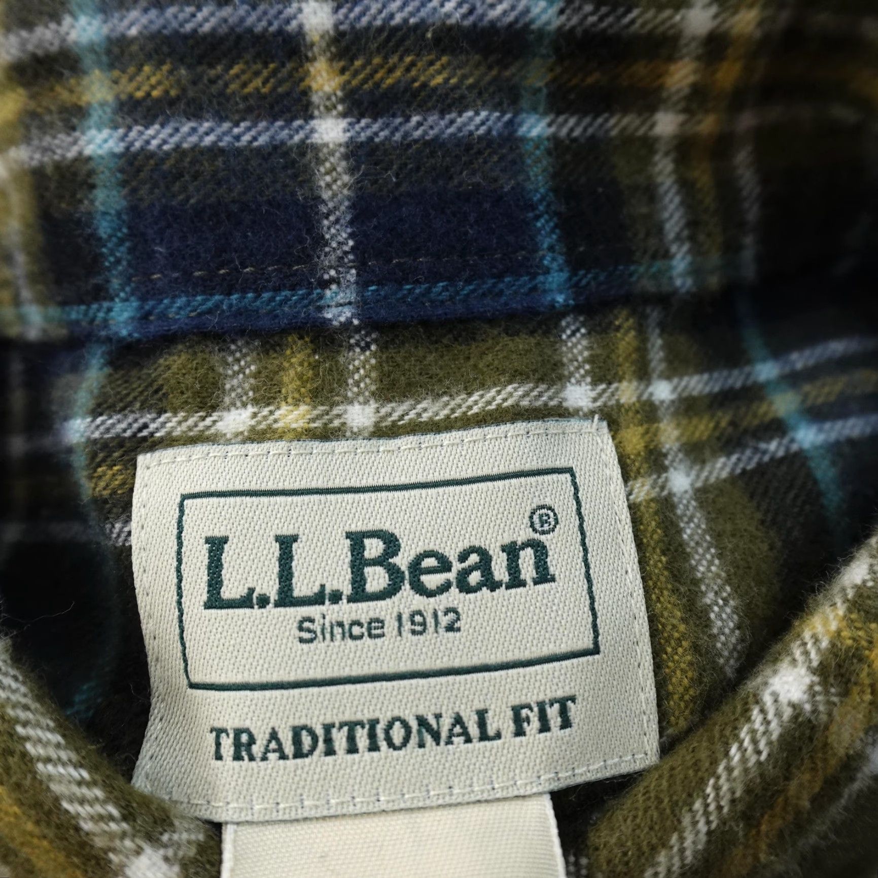 Vintage LL Bean Shirt Mens S Blue Scotch Plaid Flannel Button Up Long Sleeve Hiking Casual Winter Size US S / EU 44-46 / 1 - 6 Thumbnail