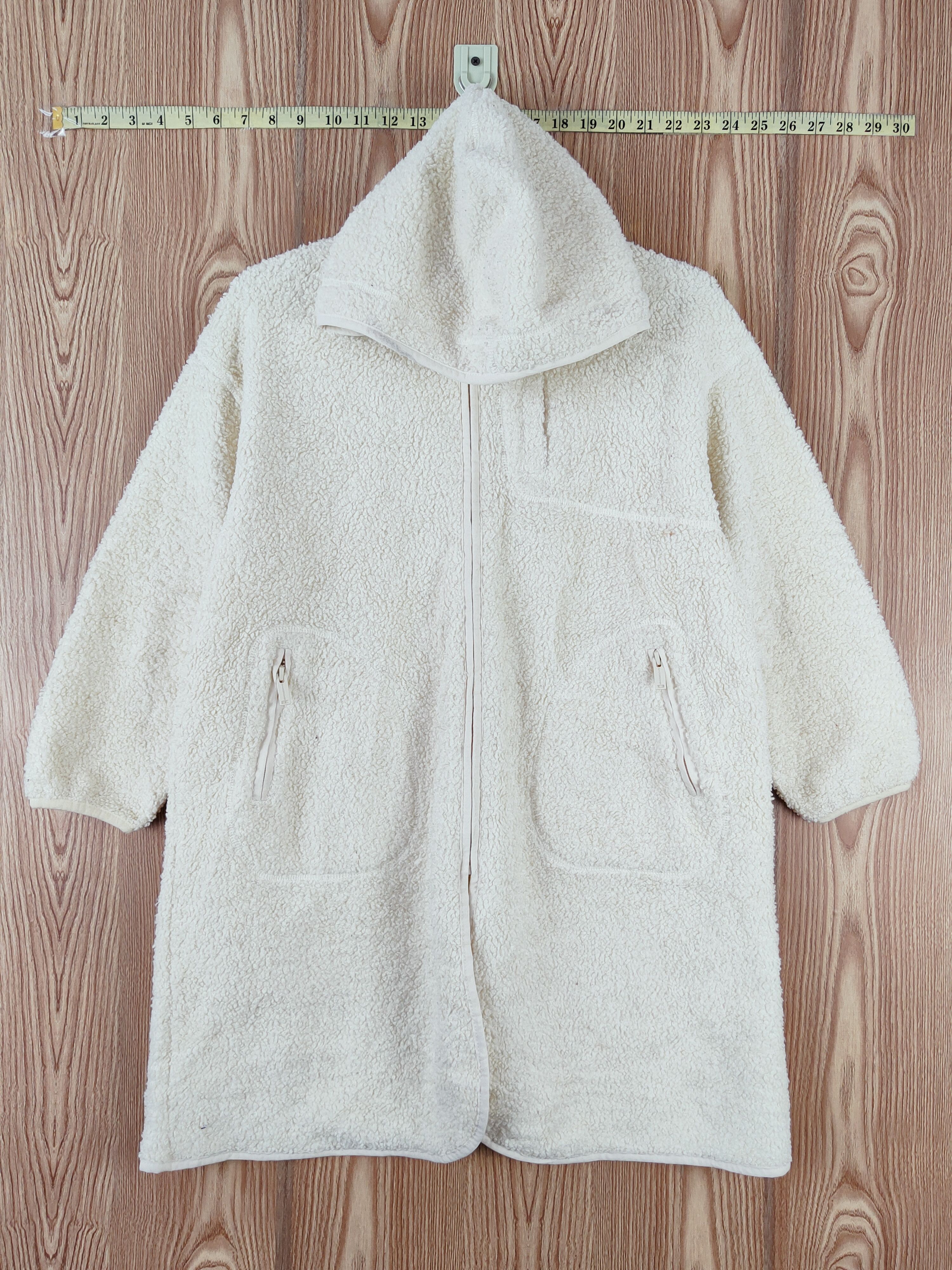 GU × Undercover GU ❌ Undercover Ivory Fur Hoodie Sweater COLLABORATION STUFF Size L / US 10 / IT 46 - 1 Thumbnail