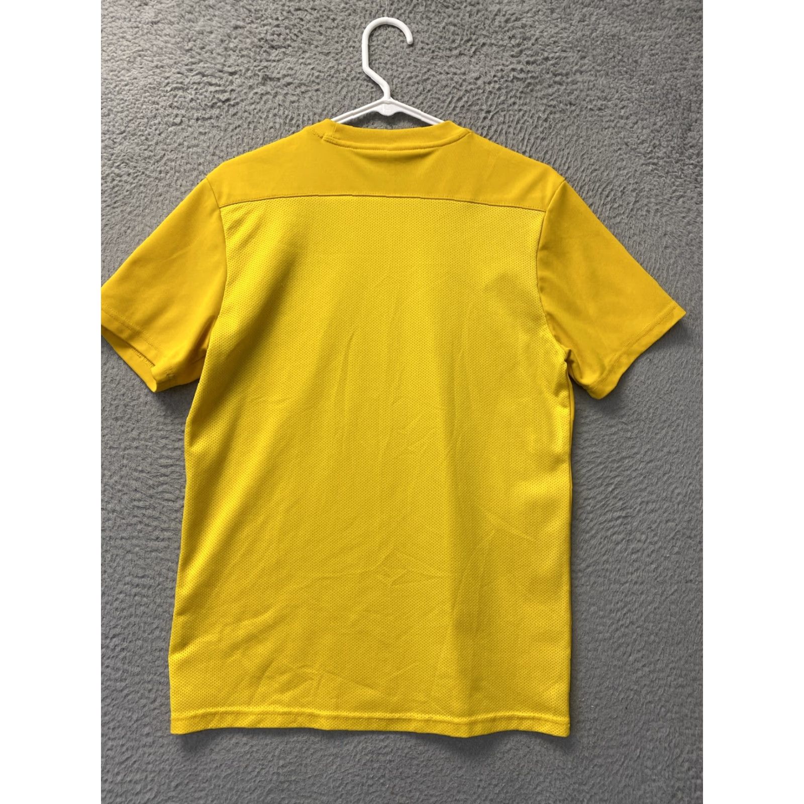 Nike Nike Real Colorado Yellow T-Shirt Sz M Soccer Shirt / 115-31 Size US M / EU 48-50 / 2 - 6 Thumbnail