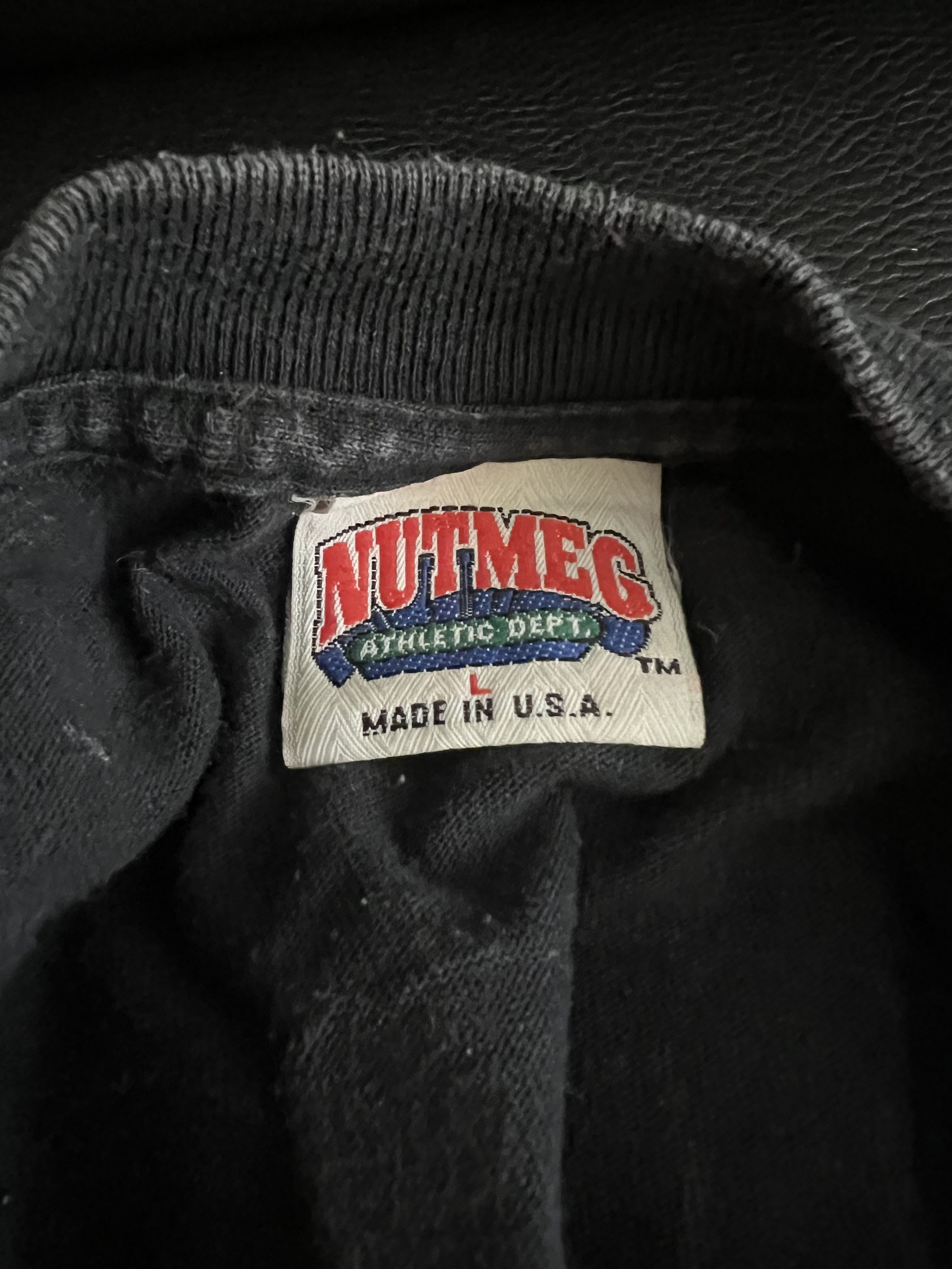 NFL × Nutmeg × Vintage Vintage Denver Broncos John Elway Nutmeg Stats T-Shirt Size US L / EU 52-54 / 3 - 5 Thumbnail