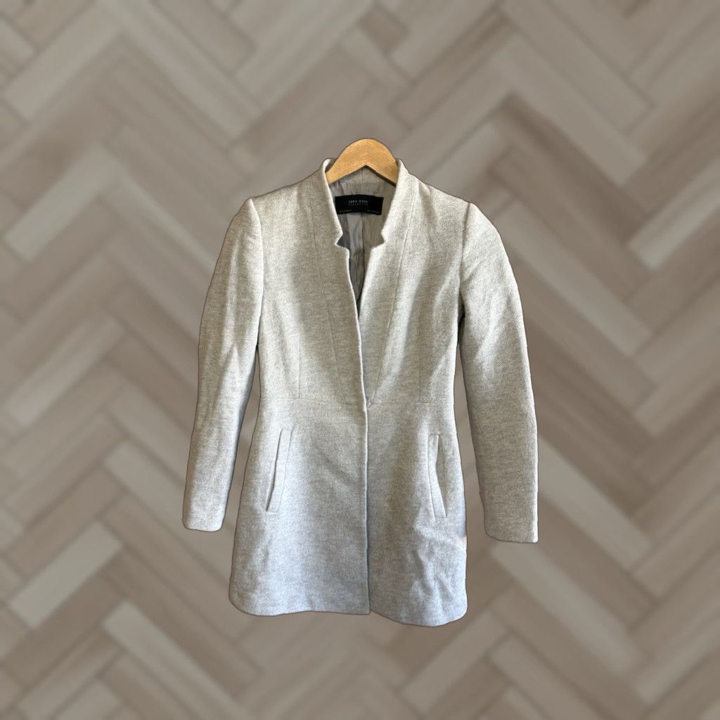 Zara Zara Peacoat Jacket Gray XS Womens Single Button Size XS Regular Jacket Women Pea Coat Size XS / US 0-2 / IT 36-38 - 1 Thumbnail