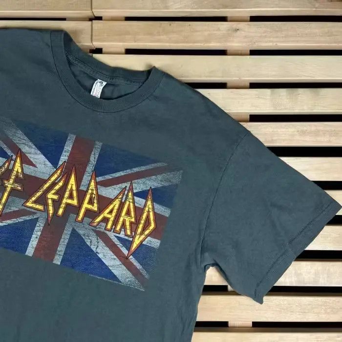 Def Leppard Mens Vintage T Shirt Def Leppard Size M Size US M / EU 48-50 / 2 - 2 Thumbnail