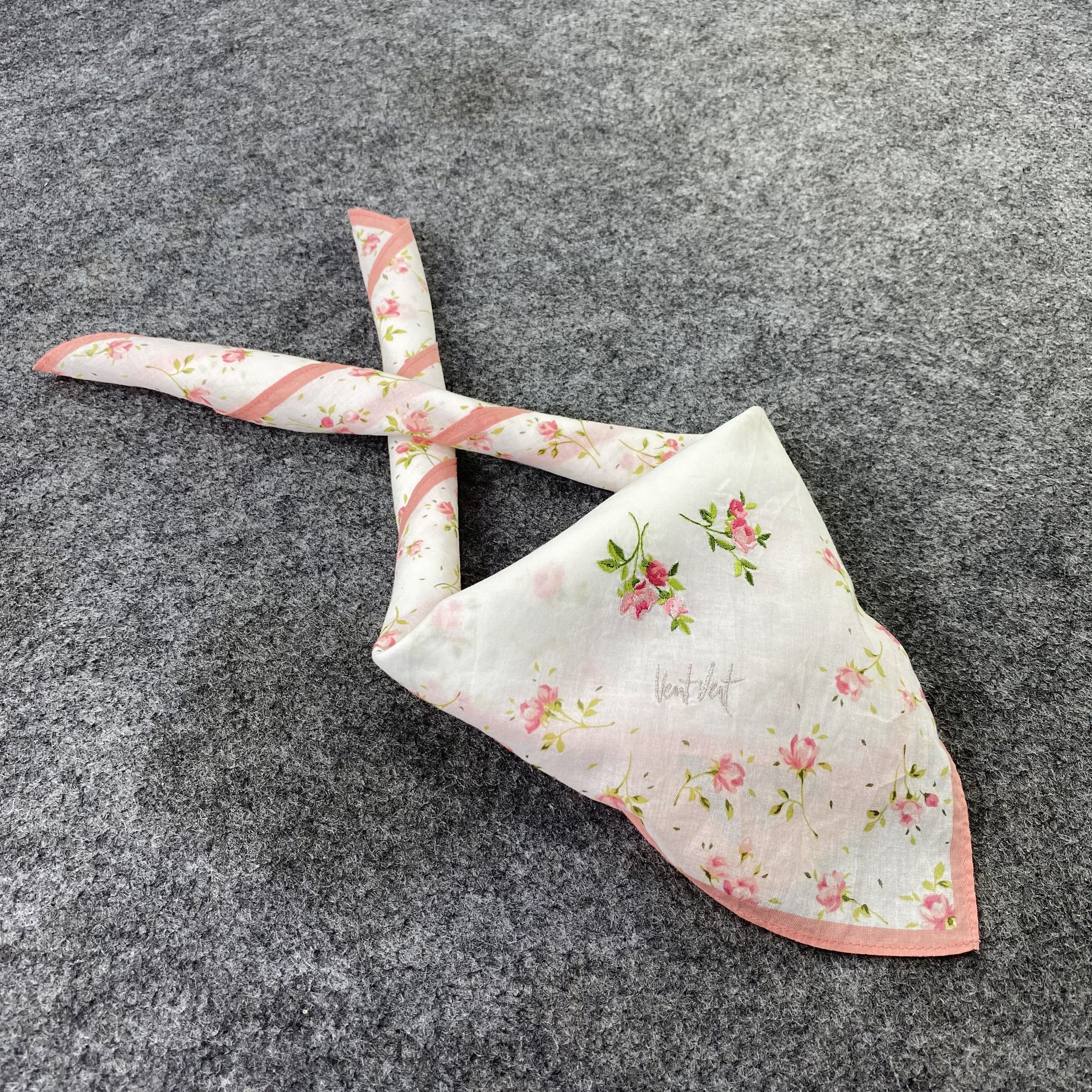 Vintage Vent Vert Handkerchief / Bandana / Neckerchief-B889 Size ONE SIZE - 1 Thumbnail