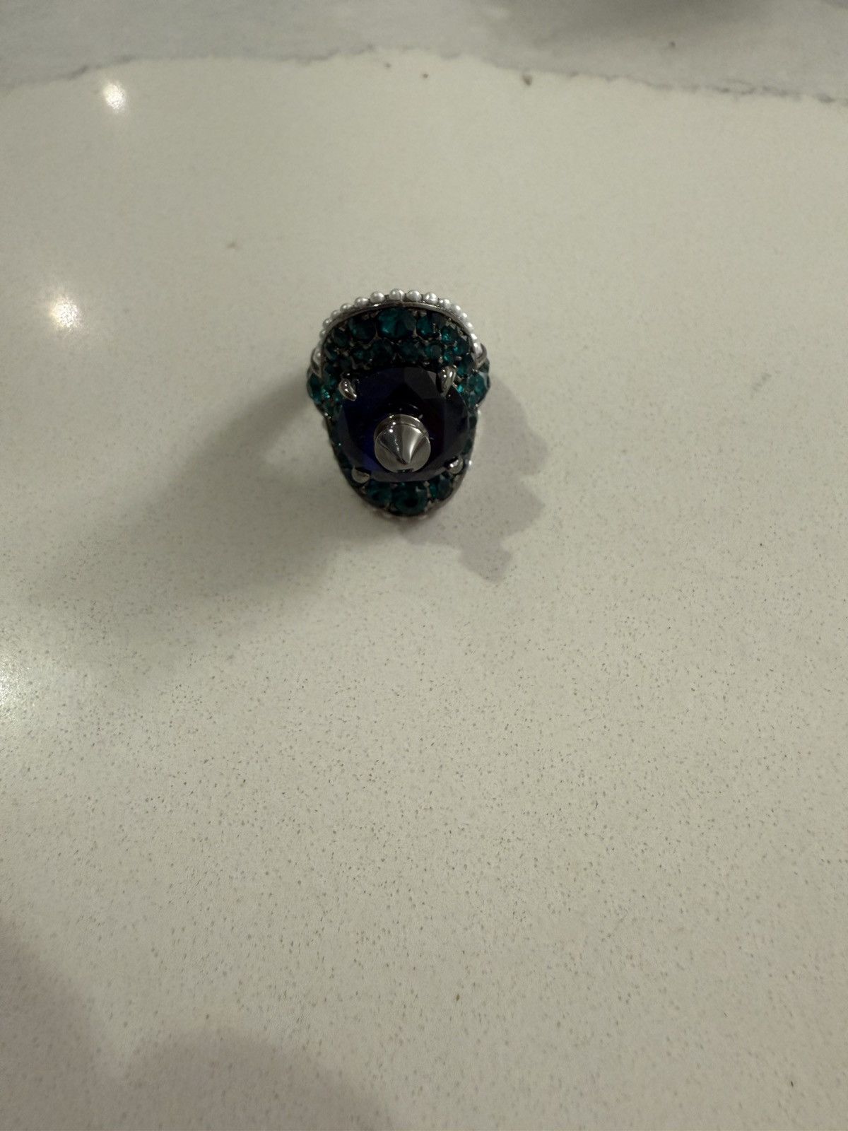 Gucci Authentic GUCCI ring, stud and crystals in blue and green Size ONE SIZE - 4 Thumbnail