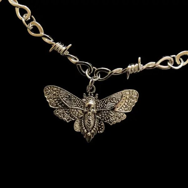VIBE Chrome Necklace Spike Post Barb Wire Punk Butterfly Chain Size ONE SIZE - 3 Thumbnail