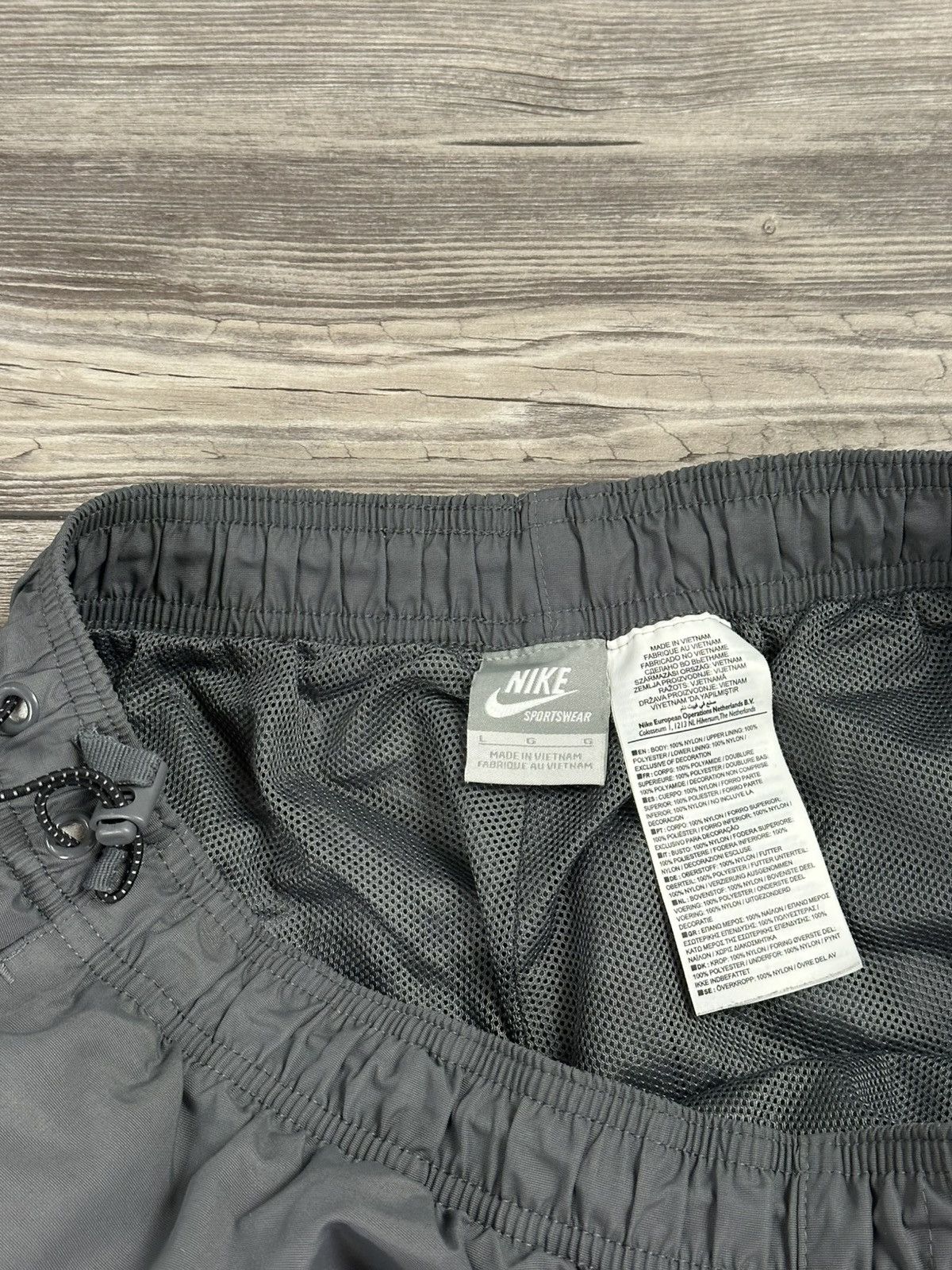 Nike Y2K Nike Airmax 95 Nylon Pants Size US 30 / EU 46 - 5 Thumbnail