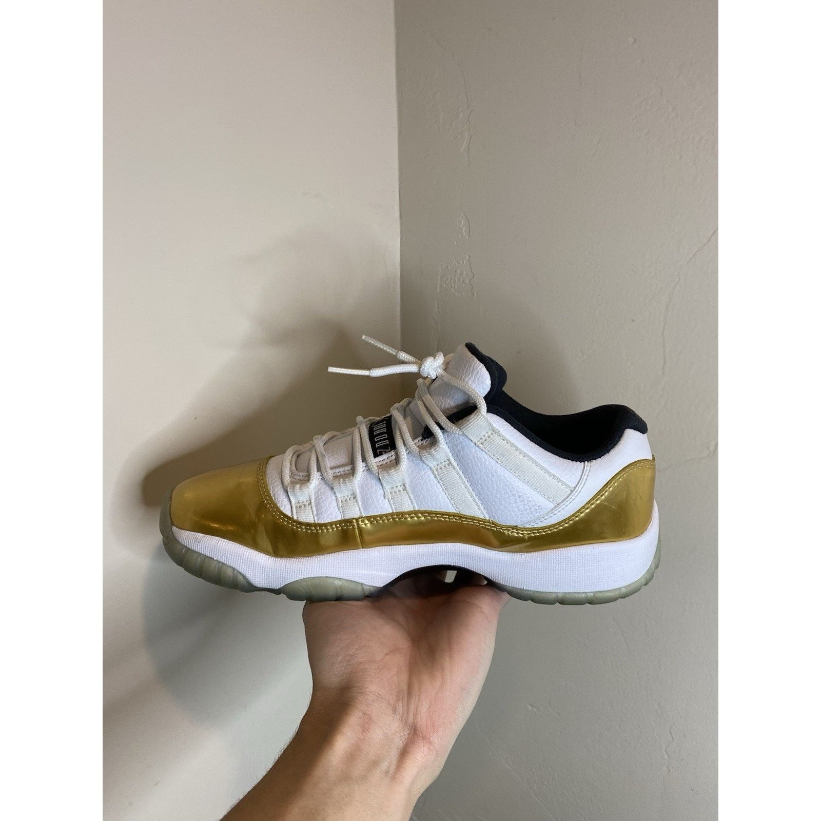 Nike Nike Air Jordan 11 Retro Closing Ceremony | Size 6.5Y Size US 6.5 / EU 39-40 - 5 Thumbnail