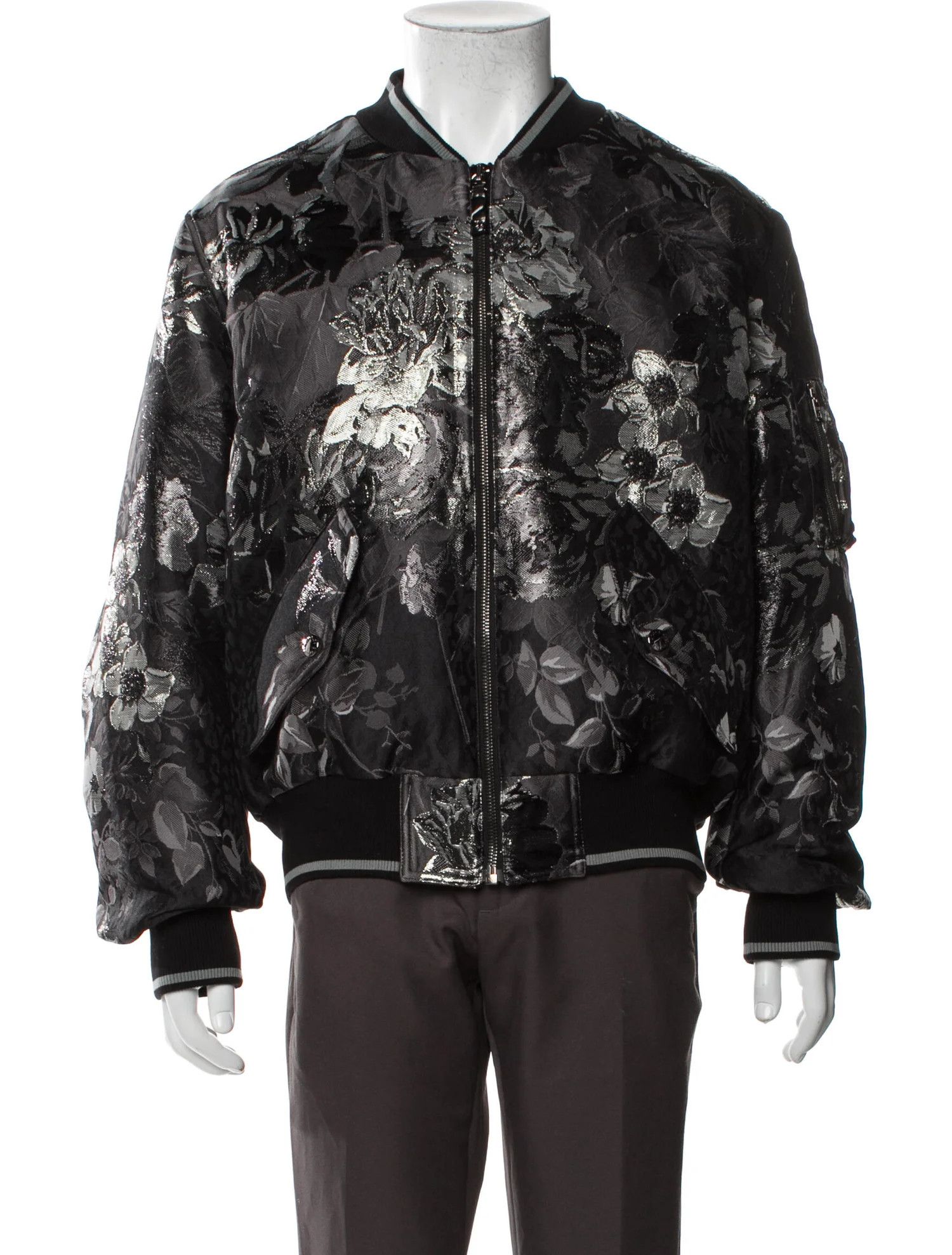 Dolce & Gabbana o1y0125 Bomber Jacket in Black Size US M / EU 48-50 / 2 - 1 Thumbnail