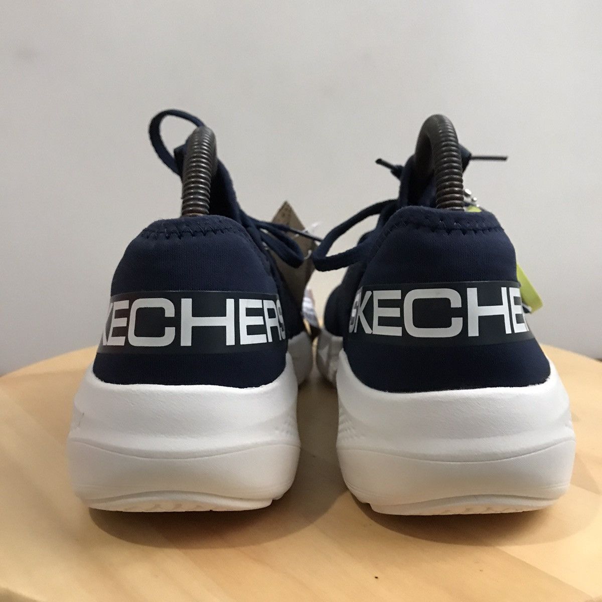 SKECHERS Skechers Go run elevate Charchoal Blue Sneaker Shoe Running Size US 6 / EU 39 - 4 Thumbnail