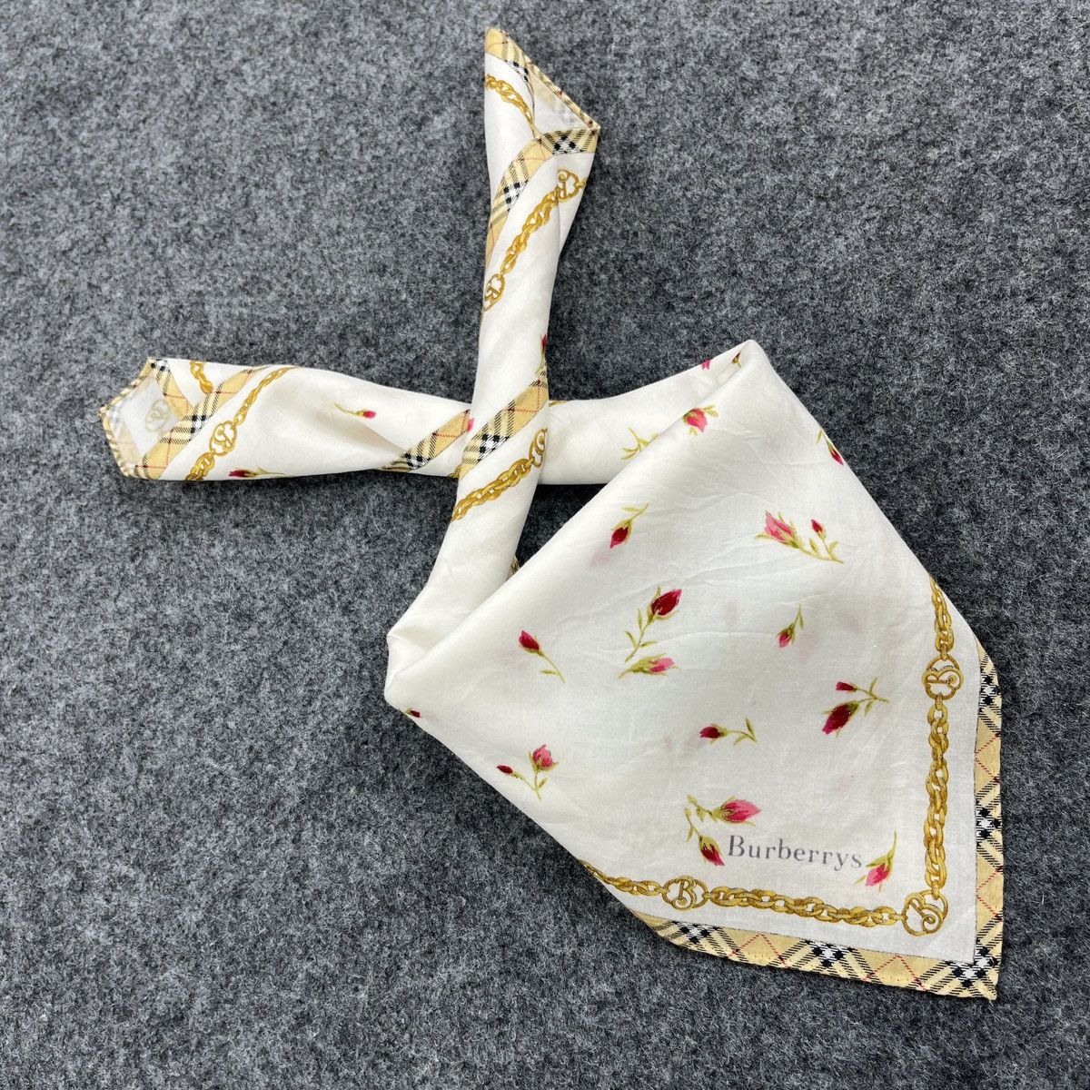 Burberry Burberry Handkerchief / Bandana / Neckerchief B1756 Size ONE SIZE - 8 Thumbnail