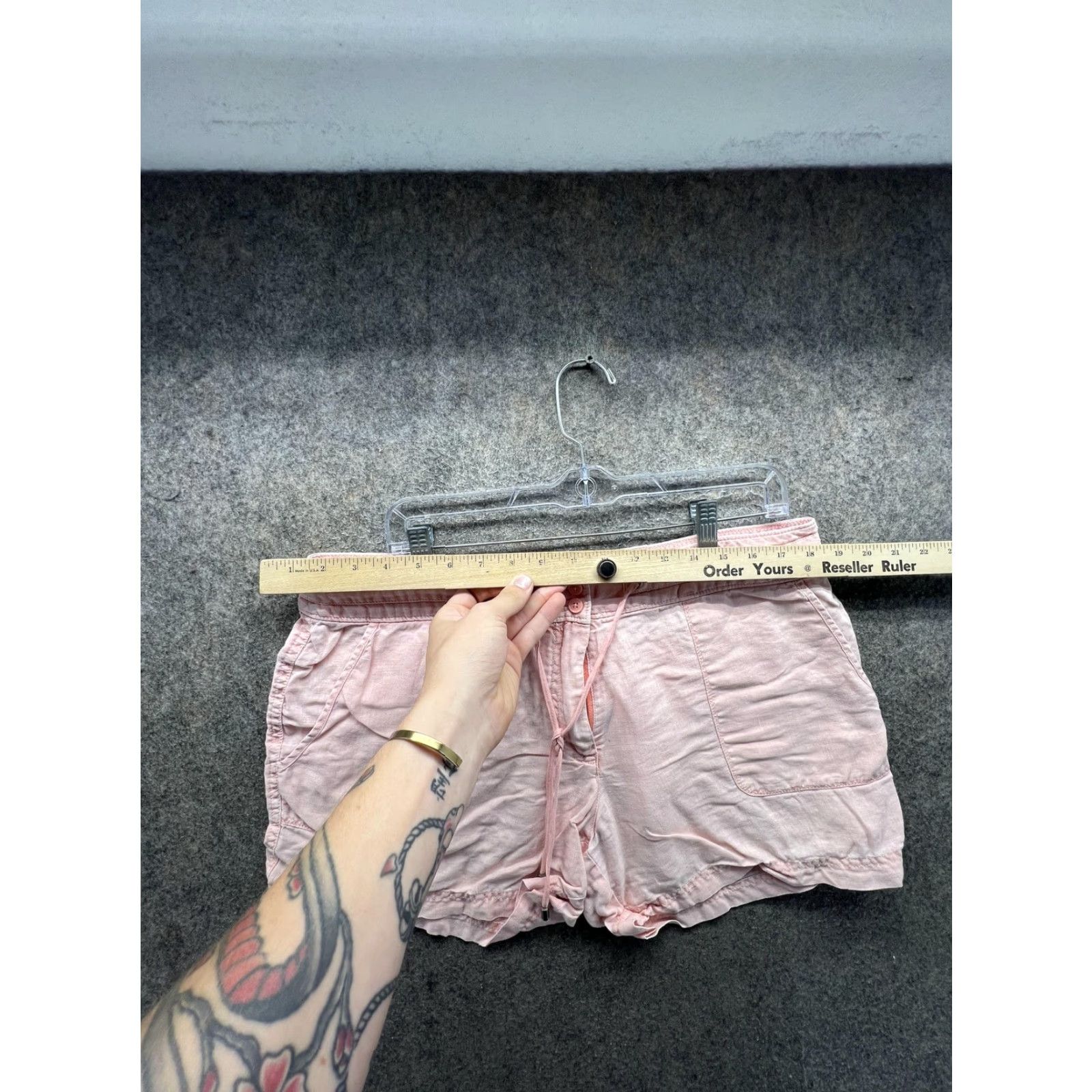 Tommy Bahama Tommy Bahama Shorts Womens 12 Pink Linen Chino Drawstring Casual Summer Travel Size 34" / US 12 / IT 48 - 2 Thumbnail