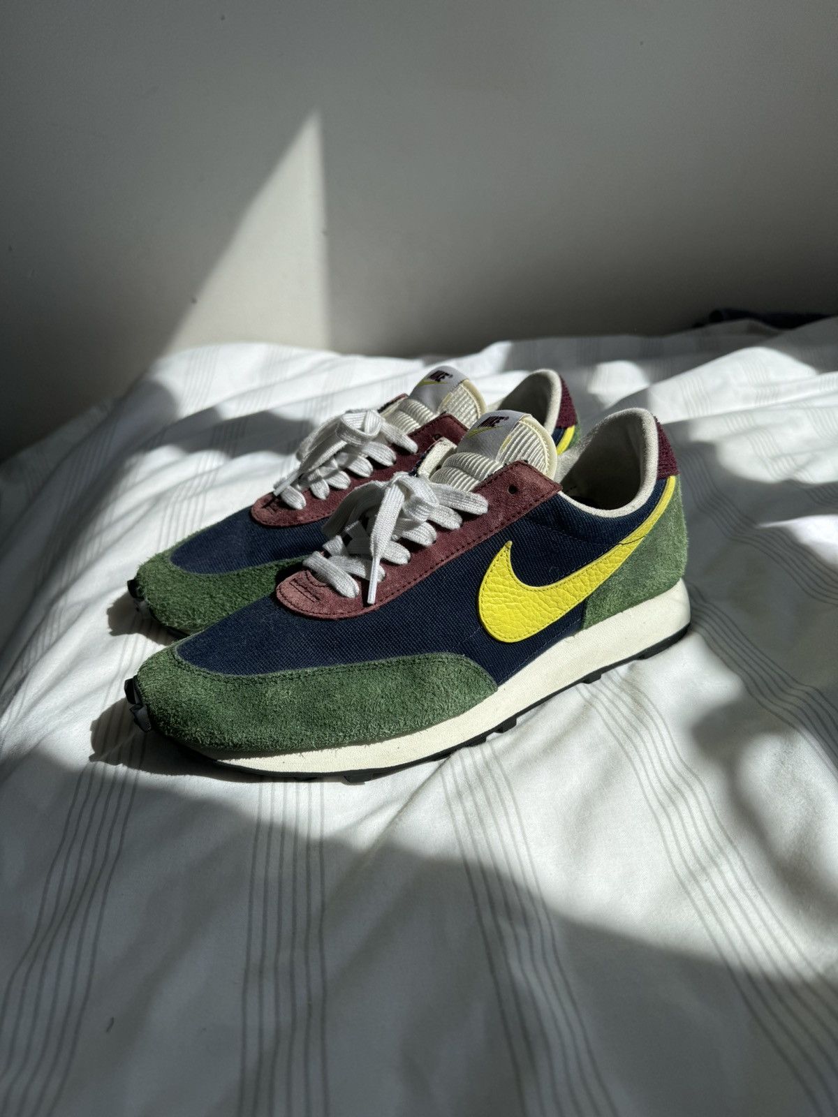Nike Daybreak Cosmic Bonsai UK9/US10