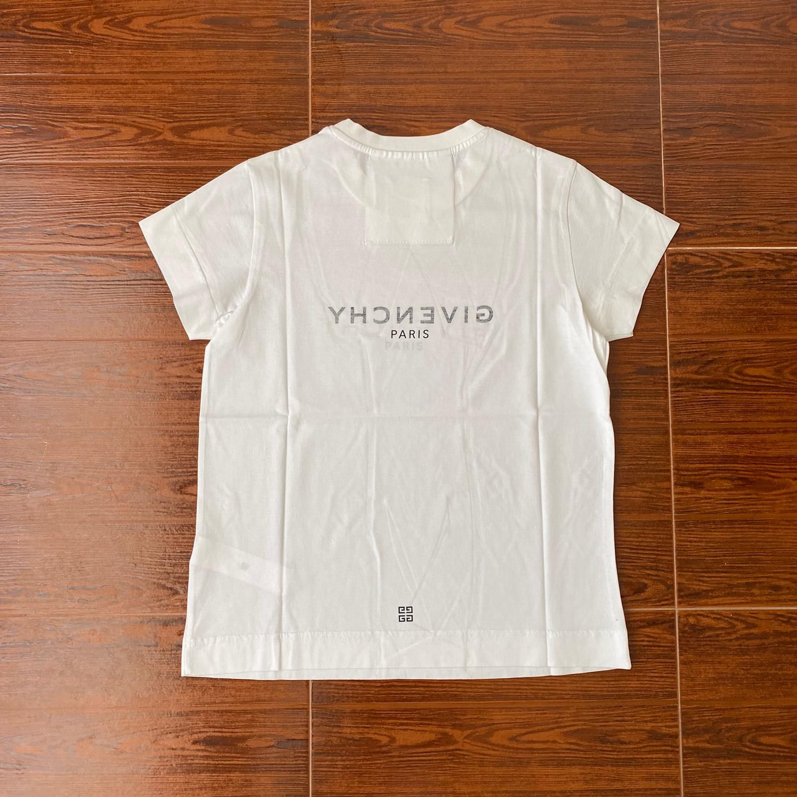 Givenchy White Reverse Logo T-Shirt Size M / US 6-8 / IT 42-44 - 10 Thumbnail