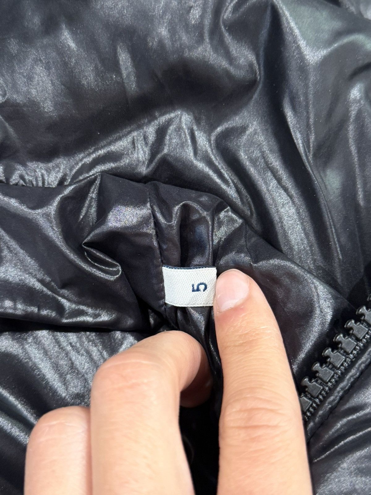 Moncler Black Ecrins Giubbotto Puffer Jacket Size US L / EU 52-54 / 3 - 6 Thumbnail
