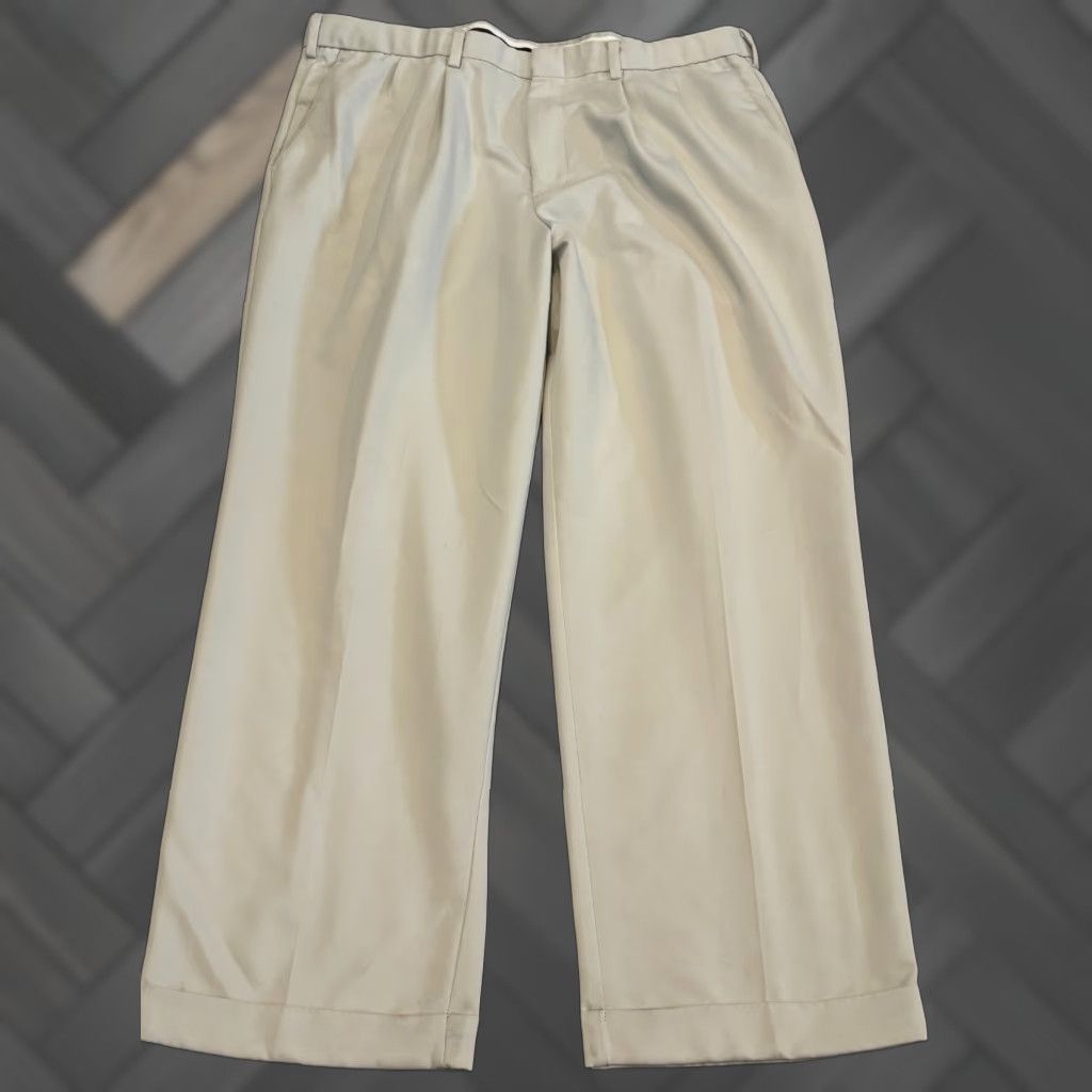Dockers DOCKERS Golf Pants Mens 38X30 Beige Khaki Pleated Cuffed Straight Leg Casual Size US 38 / EU 54 - 1 Thumbnail