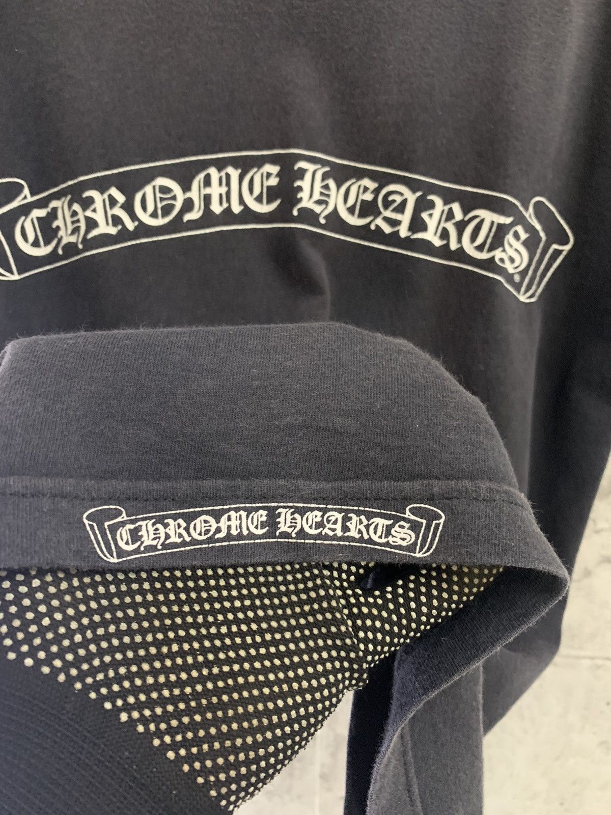 Chrome Hearts × Vintage Vintage Faded 90s Chrome Hearts Scroll Logo Pocket Tee Size US M / EU 48-50 / 2 - 6 Thumbnail