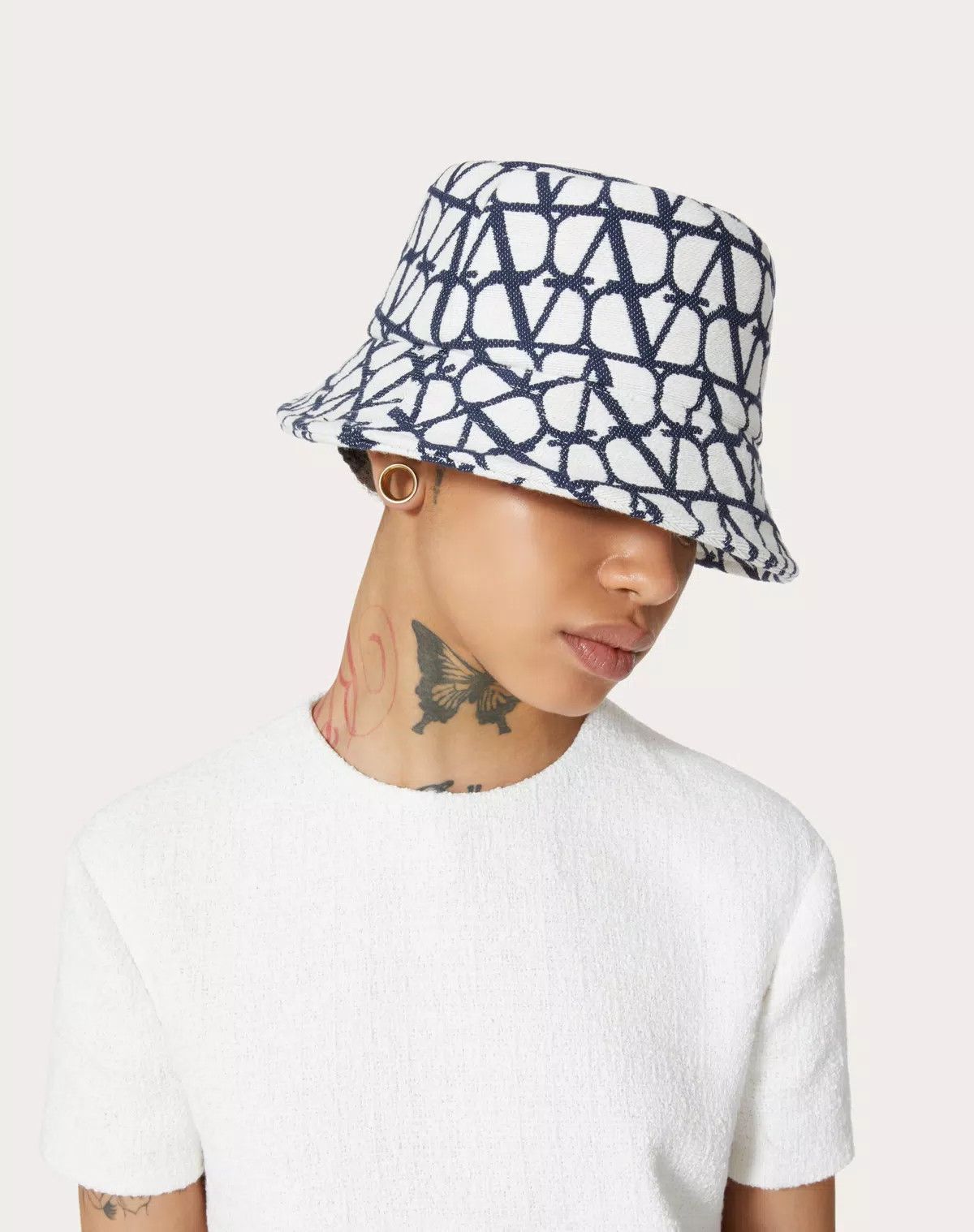 Valentino oc11z0725 Size:56/ Crochet Bucket Hat in Melange Black Size ONE SIZE - 4 Thumbnail