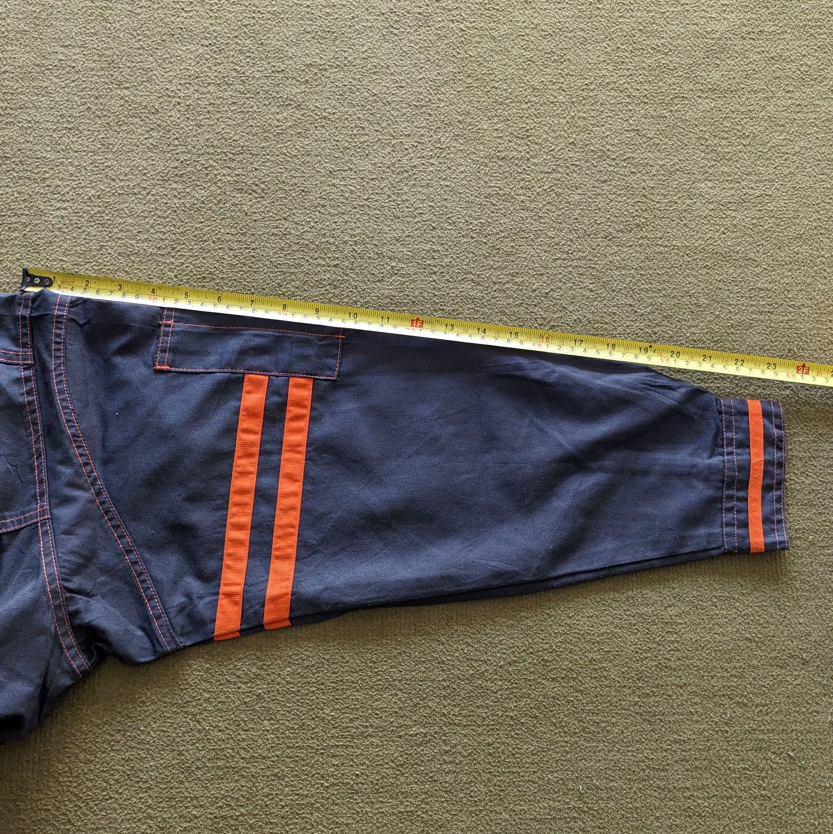 Vintage Vintage COROLLA Racing Coverall Workwear Jacket Size US L / EU 52-54 / 3 - 6 Thumbnail