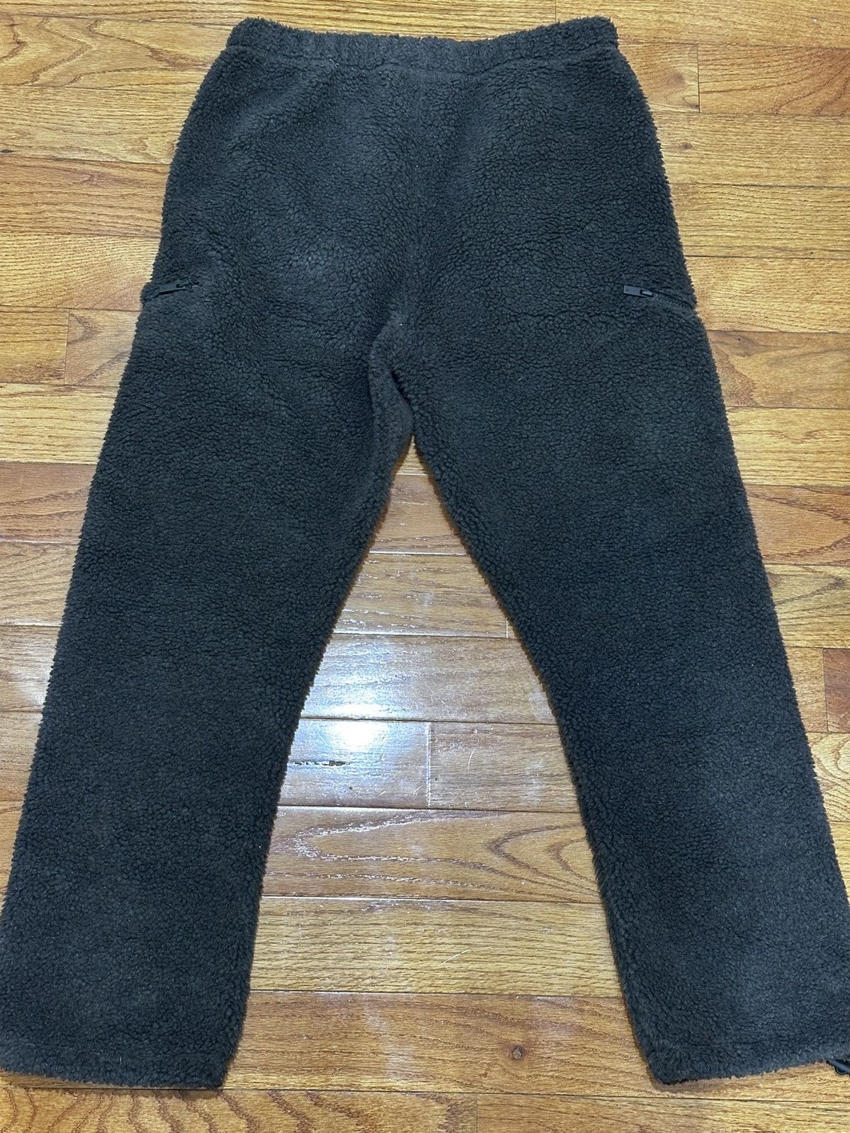 Essentials FEAR OF GOD ESSENTIAL POLAR FLEECE PANT “IRON” SIZE M Size US 32 / EU 48 - 2 Thumbnail