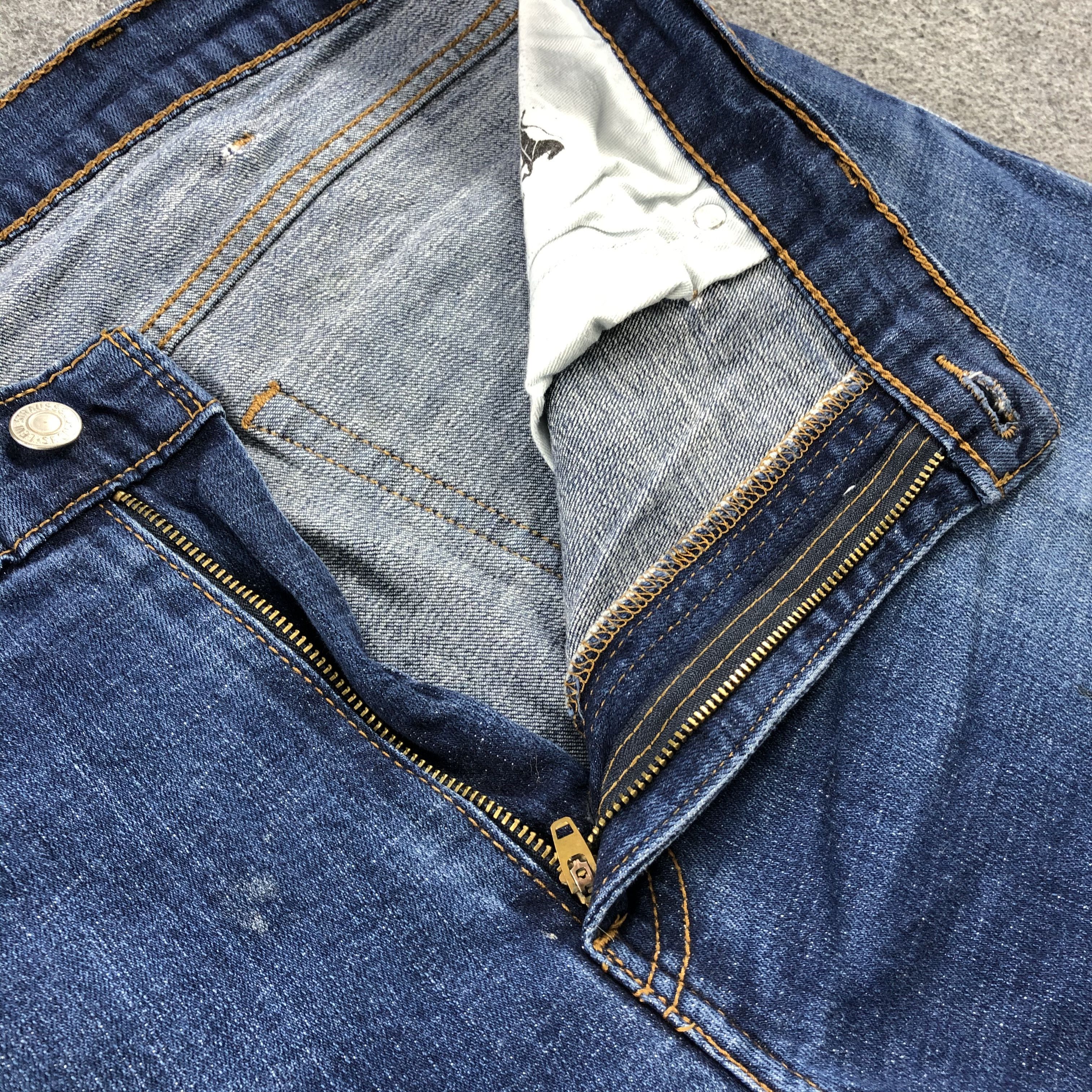Levi's Vintage Blue Wash Levis 514 Jeans-J1392 Size US 39 - 10 Thumbnail