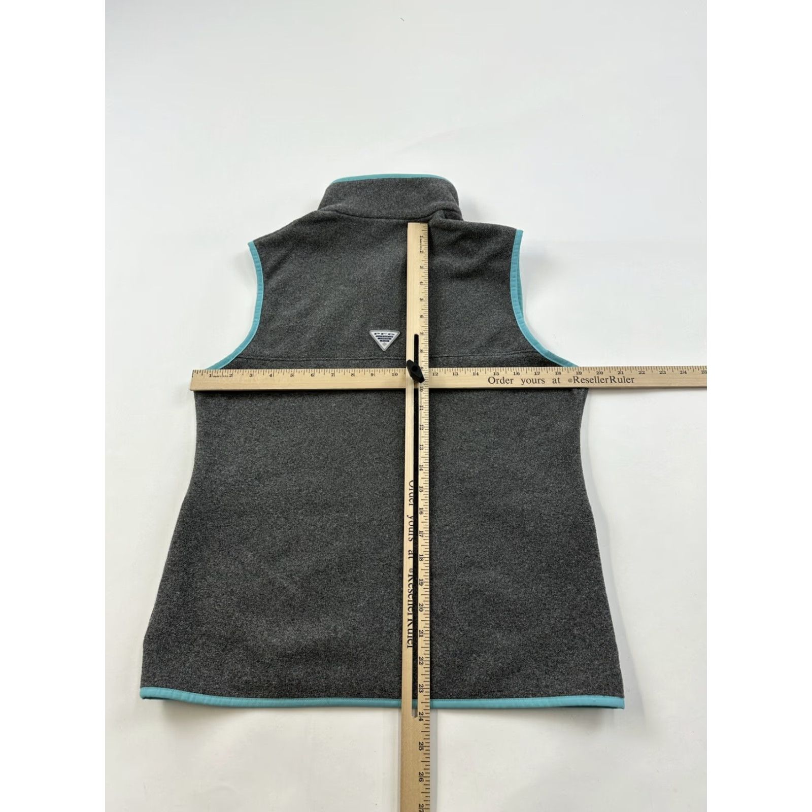 Vintage Columbia PFG Vest Women's Medium Gray Fleece Sleeveless Full Zip Vest Size M / US 6-8 / IT 42-44 - 4 Thumbnail