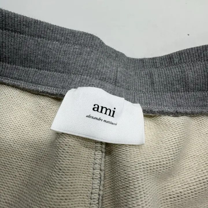 AMI AMIPARIS Gray High-Waist Casual Shorts -2508 Size US 30 / EU 46 - 4 Thumbnail