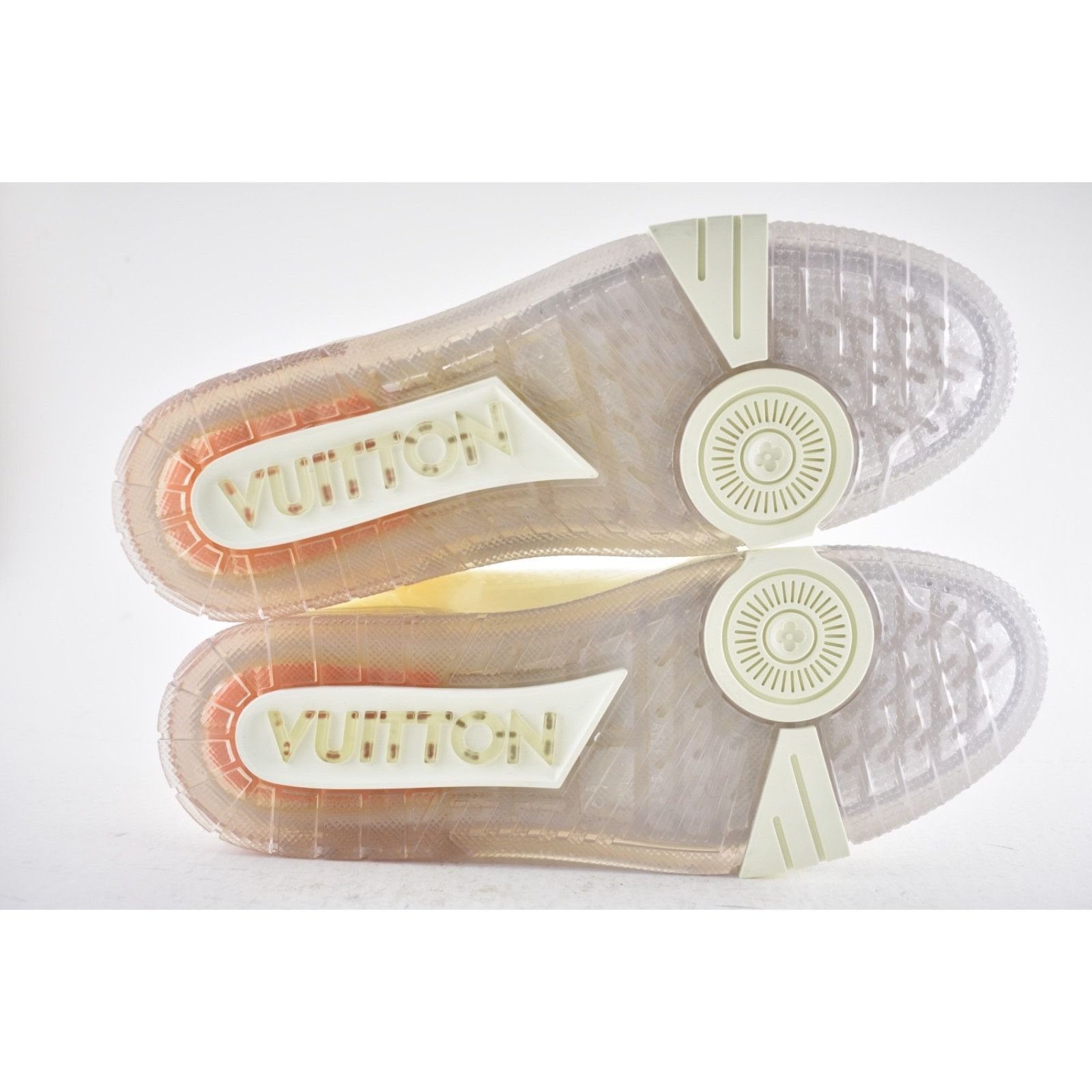 Louis Vuitton Louis Vuitton Transparent Clear PVC Strap Low Top Trainer Size US 9 / EU 42 - 20 Thumbnail