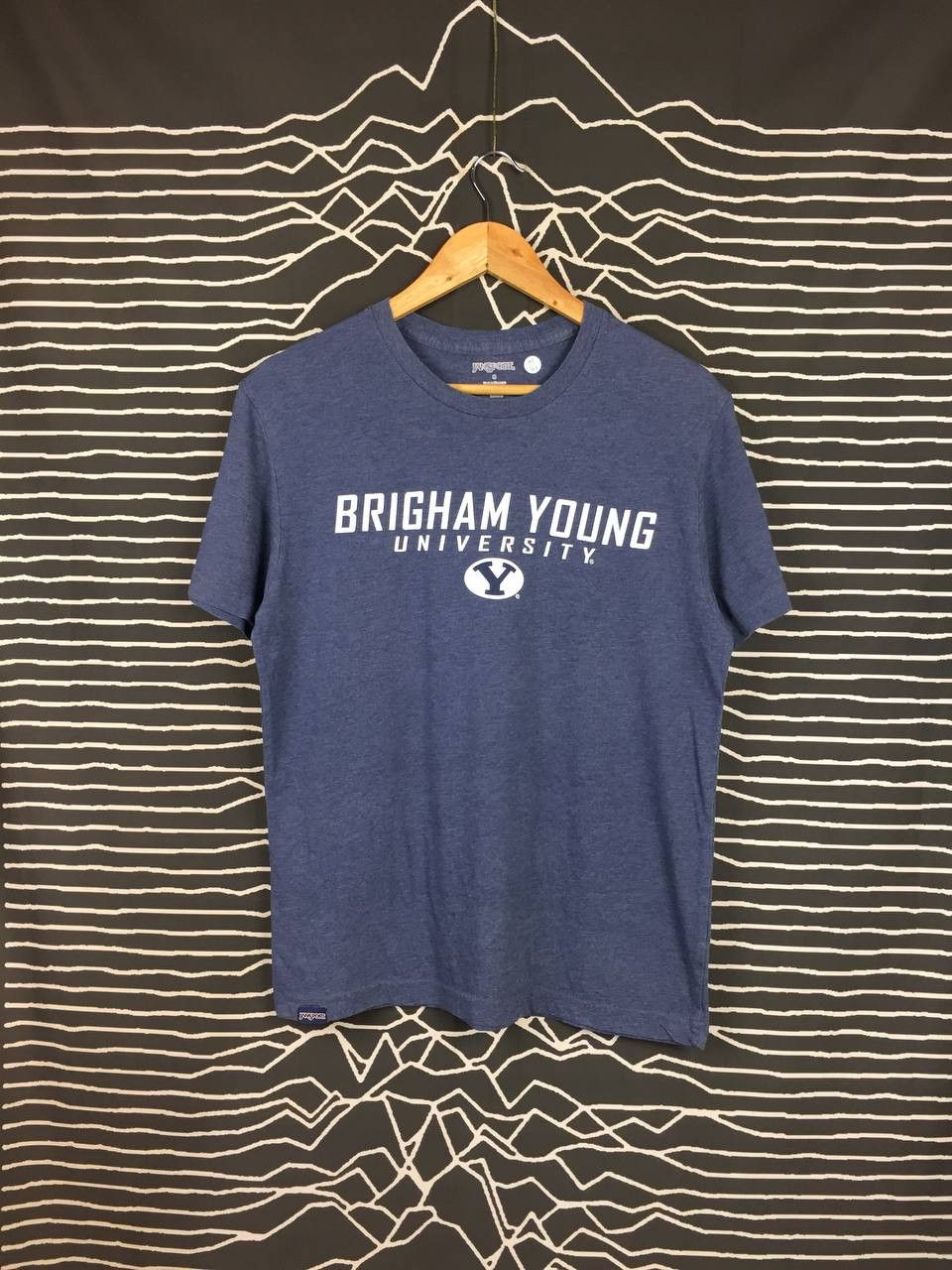 Jansport × Vintage Vtg Jansport Brigham Young University BYU Tee Size US S / EU 44-46 / 1 - 1 Thumbnail
