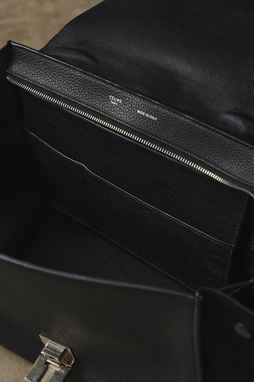 Celine Celine Trapeze Bag Black Leather and Velvet Trim Size ONE SIZE - 14 Thumbnail