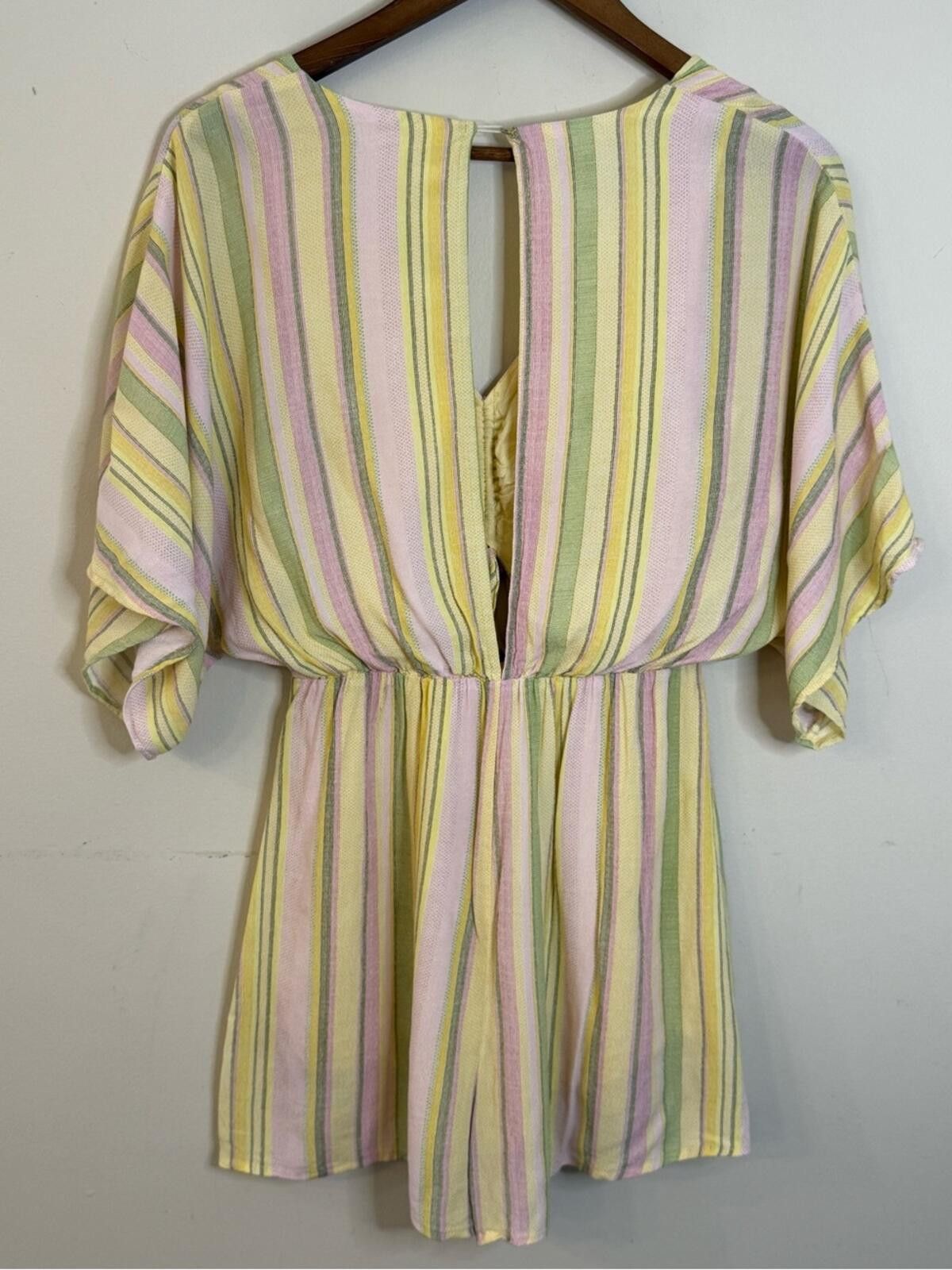 Other Le Lis pastel stripe romper open back pink green yellow SZ M Size 32" / US 10 / IT 46 - 2 Thumbnail