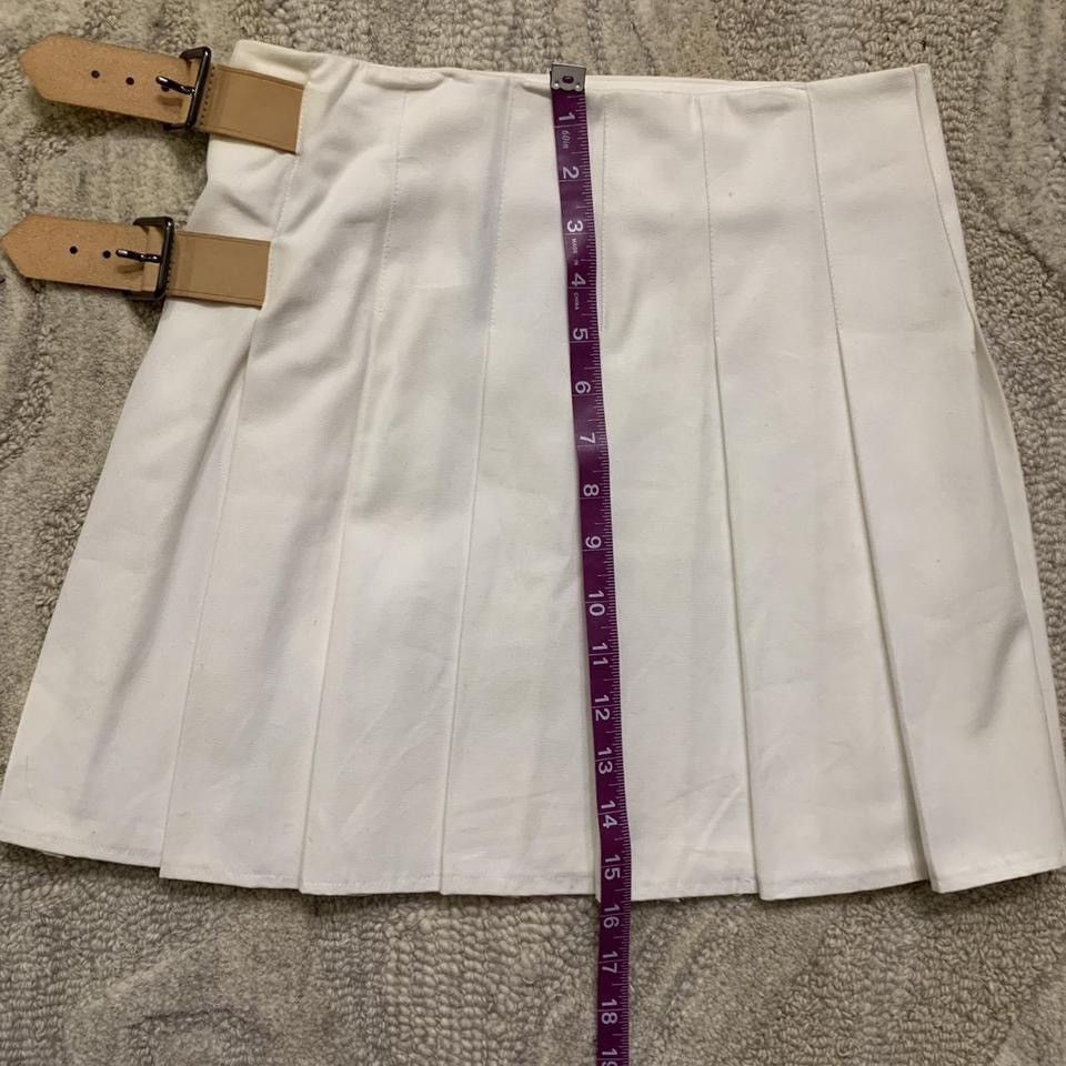 Burberry Burberry wrap buckle tennis skirt Size 27" / US 4 / IT 40 - 8 Thumbnail