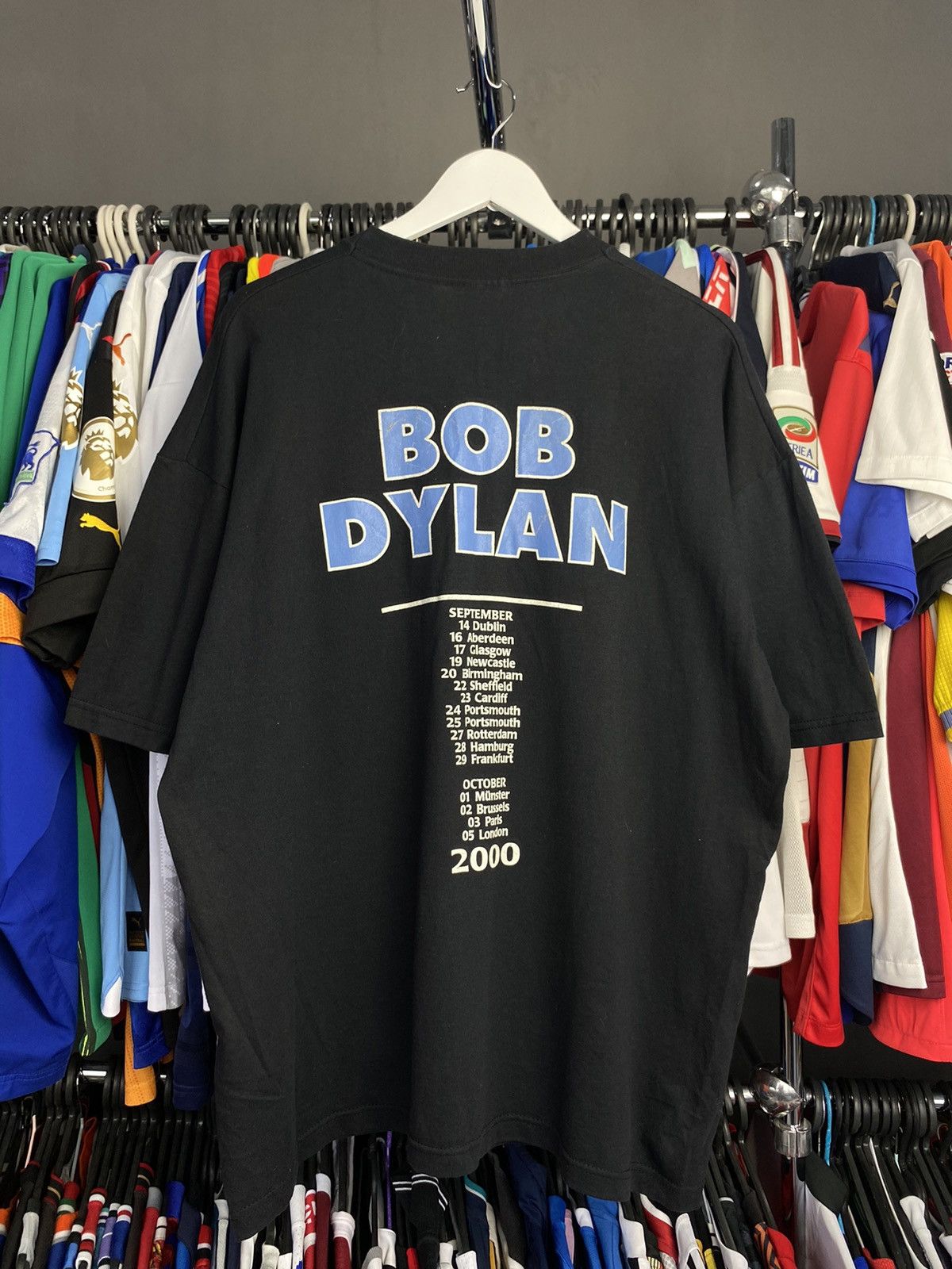 Other VINTAGE 2000 BOB DYLAN EUROPEAN TOUR TSHIRT Size US XL / EU 56 / 4 - 2 Thumbnail