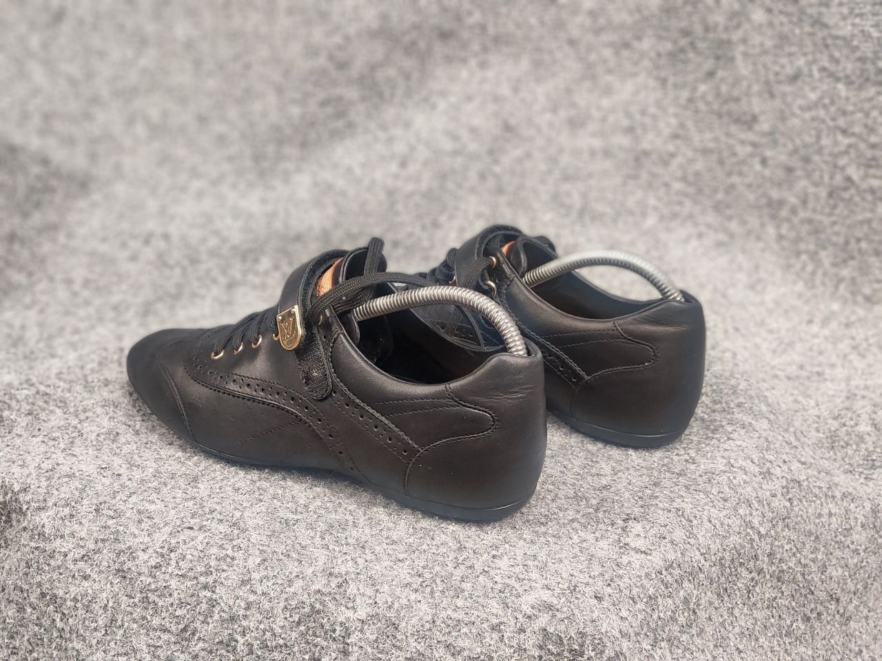 Louis Vuitton Louis Vuitton Vintage Leather Brogue Velcro Strap Sneakers Size US 6.5 / IT 36.5 - 11 Thumbnail
