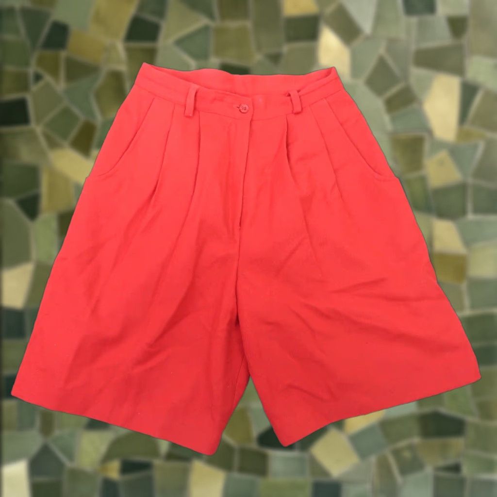 Vintage VINTAGE Savannah Red Wool High Rise Mid Length Trouser Shorts 8 Women 8 Inseam 8 Fall Winter 80s 90s Workwear Casual Party/Cocktail Size 30" / US 8 / IT 44 - 1 Thumbnail