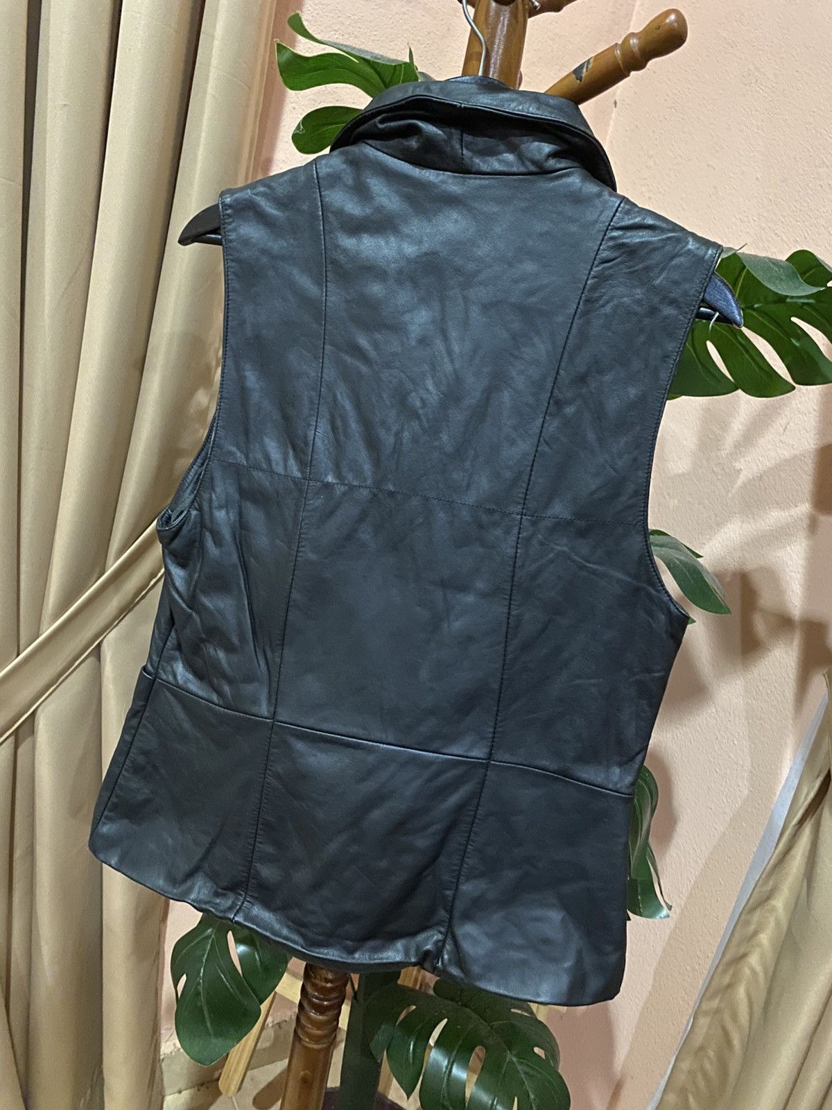 Other LEE DA Top Creation Women’s Black Leather Vest - Korean Size M / US 6-8 / IT 42-44 - 6 Thumbnail