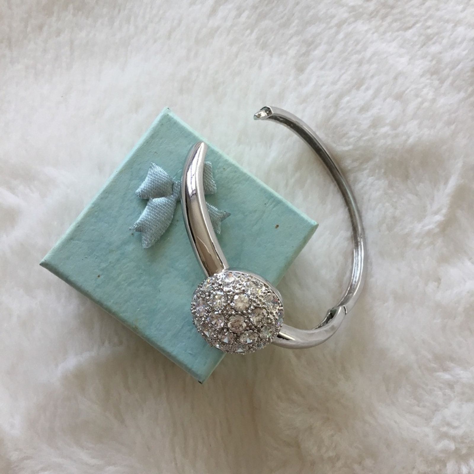 Other Silver Large Crystal Burst Bangle Size ONE SIZE - 3 Thumbnail
