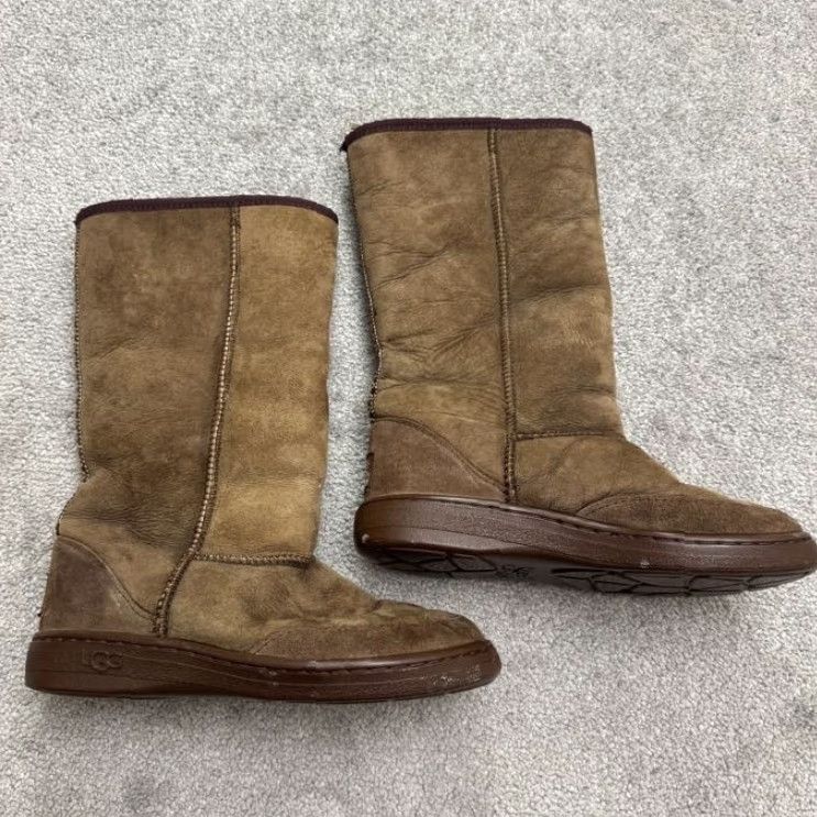 Ugg VINTAGE UGG Australia Wool Sheepskin Knee High Boots Women 8 Brown Winter Outdoor Casual Leather Cowgirl Boots Size US 8 / IT 38 - 2 Thumbnail