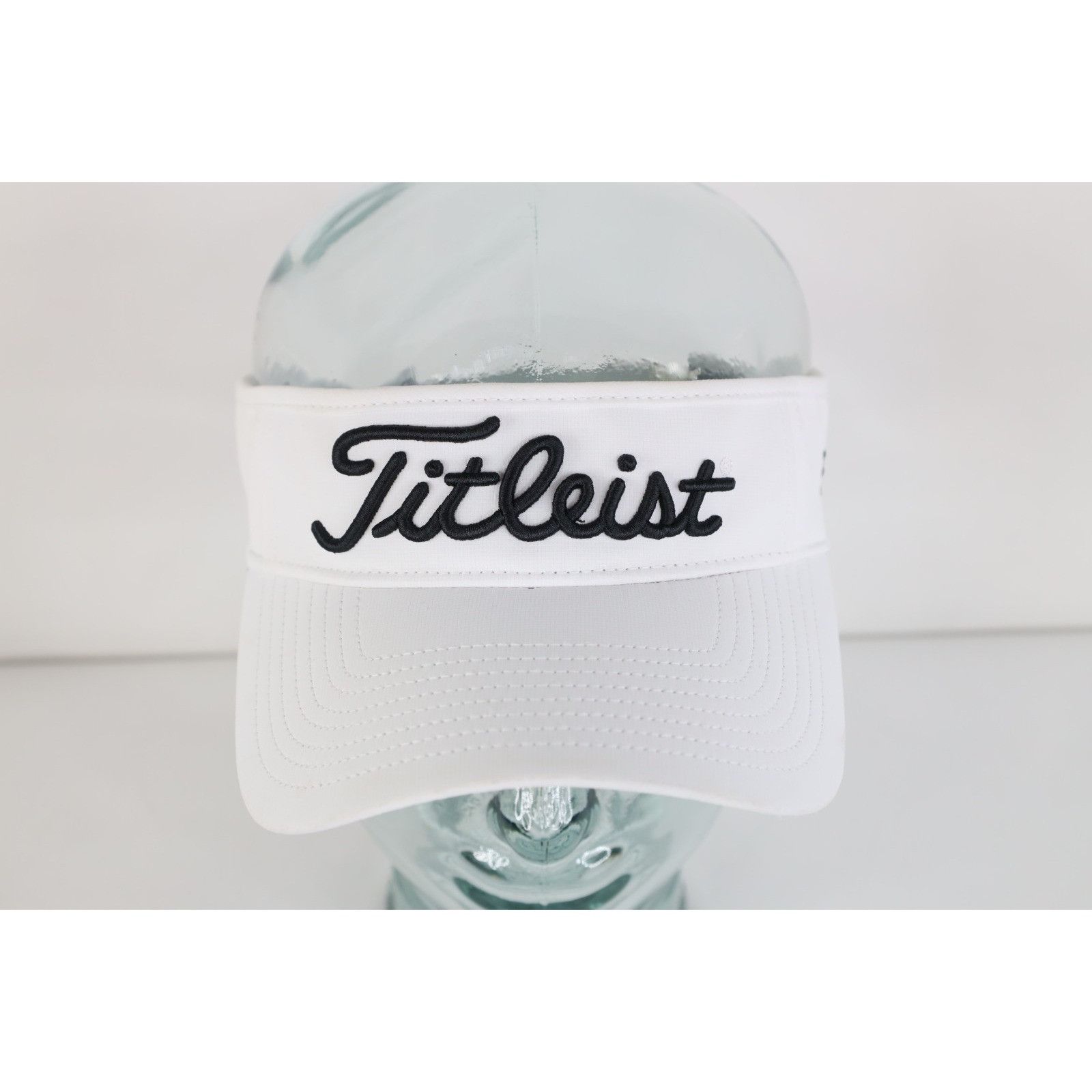 Titleist Titleist x FootJoy Pro V1 Spell Out Golfing Golf Visor Hat Size ONE SIZE - 1 Thumbnail