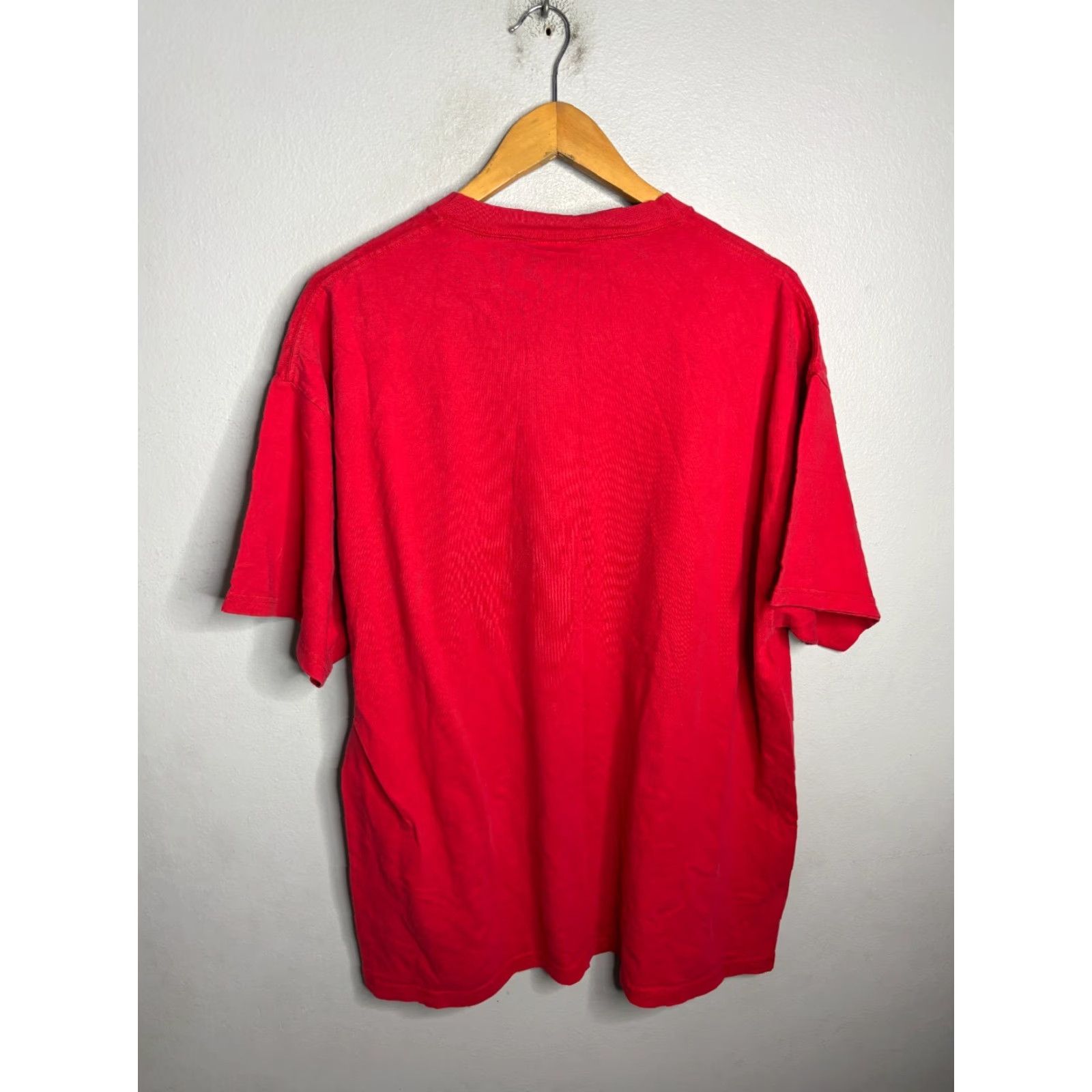 Hanes Vintage Coca Cola T-Shirt Men XL Red Nike? Size US XL / EU 56 / 4 - 4 Thumbnail