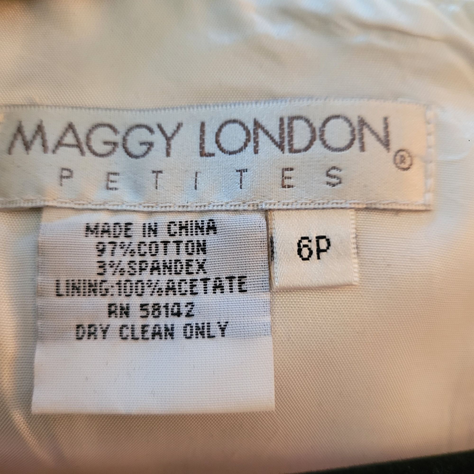 MAGGY LONDON Vtg 90's Artsy Statement Dress Sz 6P Abstract Skull Sleevele Size M / US 6-8 / IT 42-44 - 2 Thumbnail