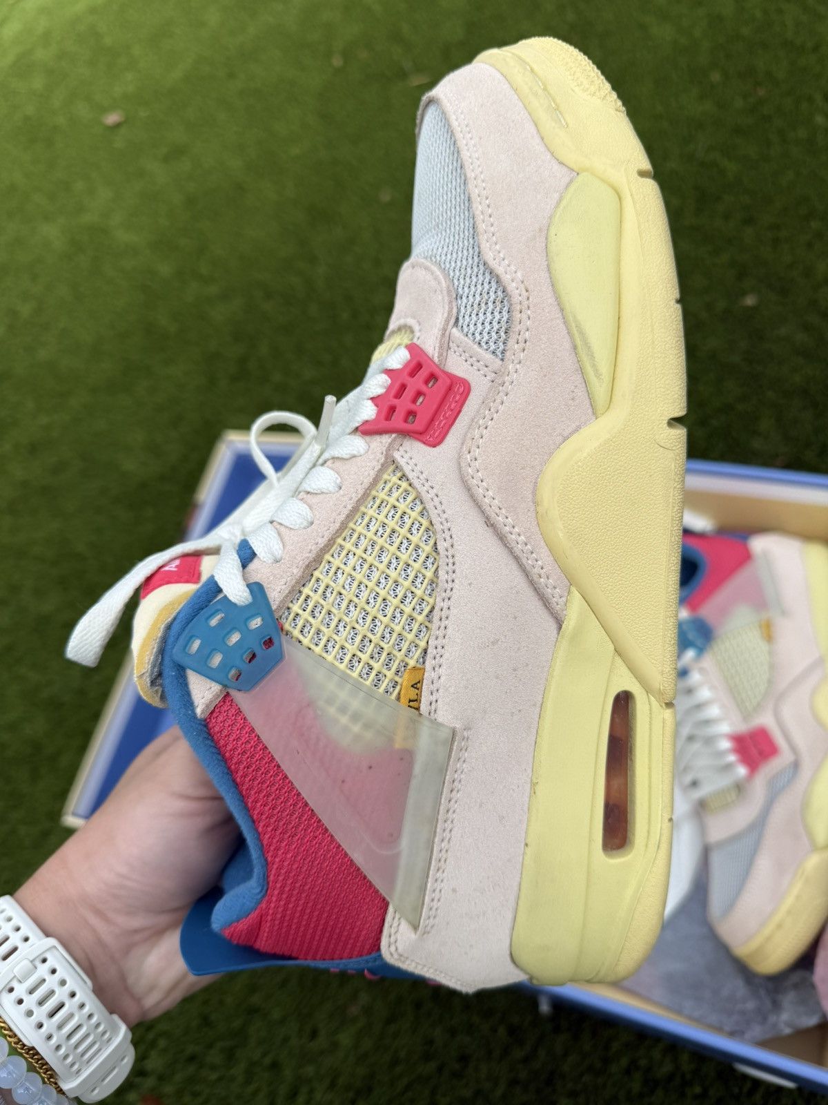 Jordan Brand × Union LA Air Jordan 4 Retro SP Guava Ice Size US 9.5 / EU 42-43 - 14 Thumbnail