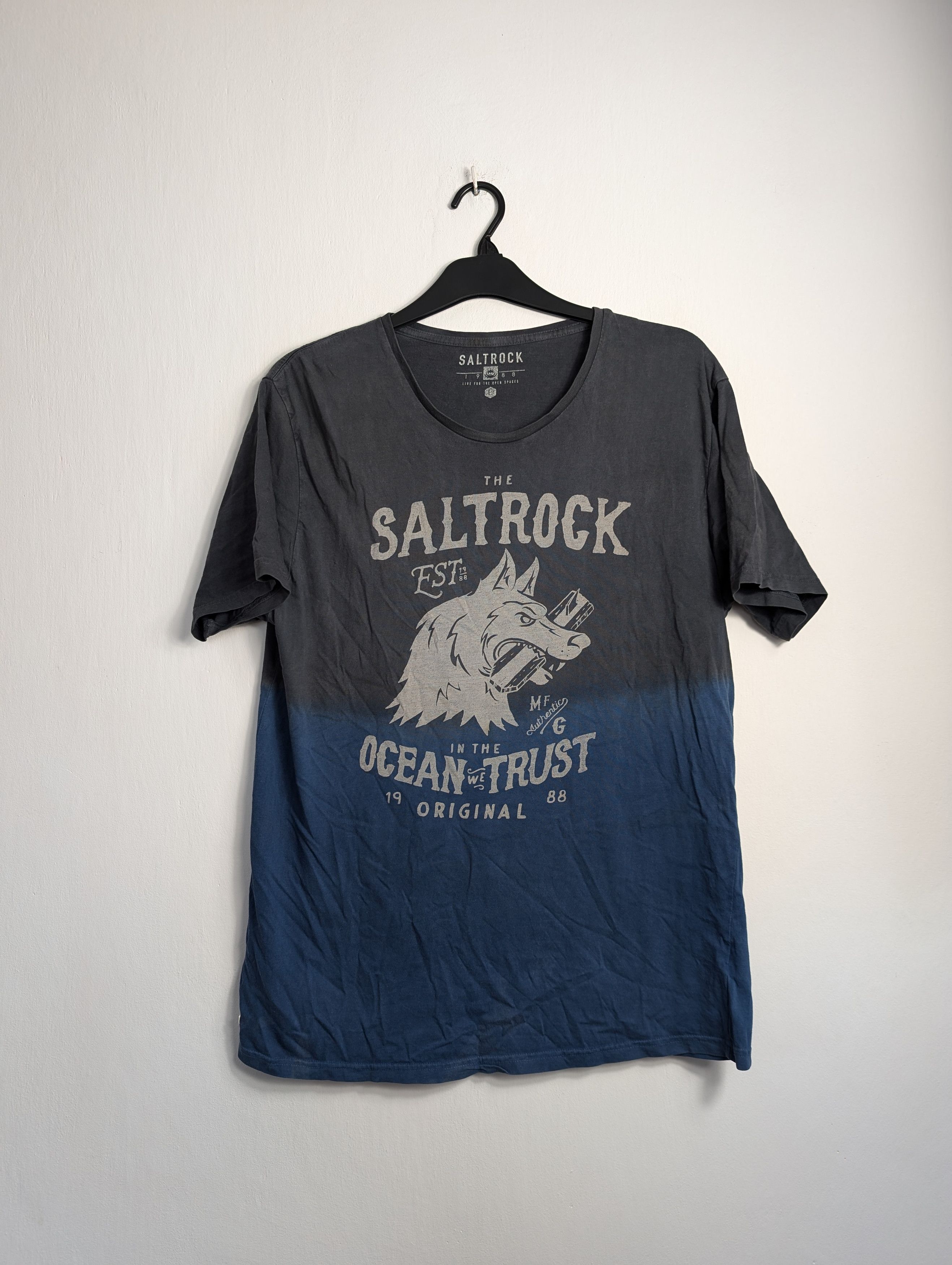 Other Saltrock Graphic T-shirt Grey Blue Two Tone Wolf Surf Skate Size US L / EU 52-54 / 3 - 1 Thumbnail