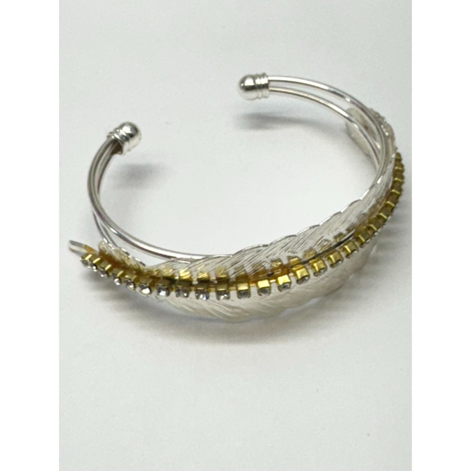Vintage Vintage rhinestone silver feather cuff bracelet Size ONE SIZE - 4 Thumbnail