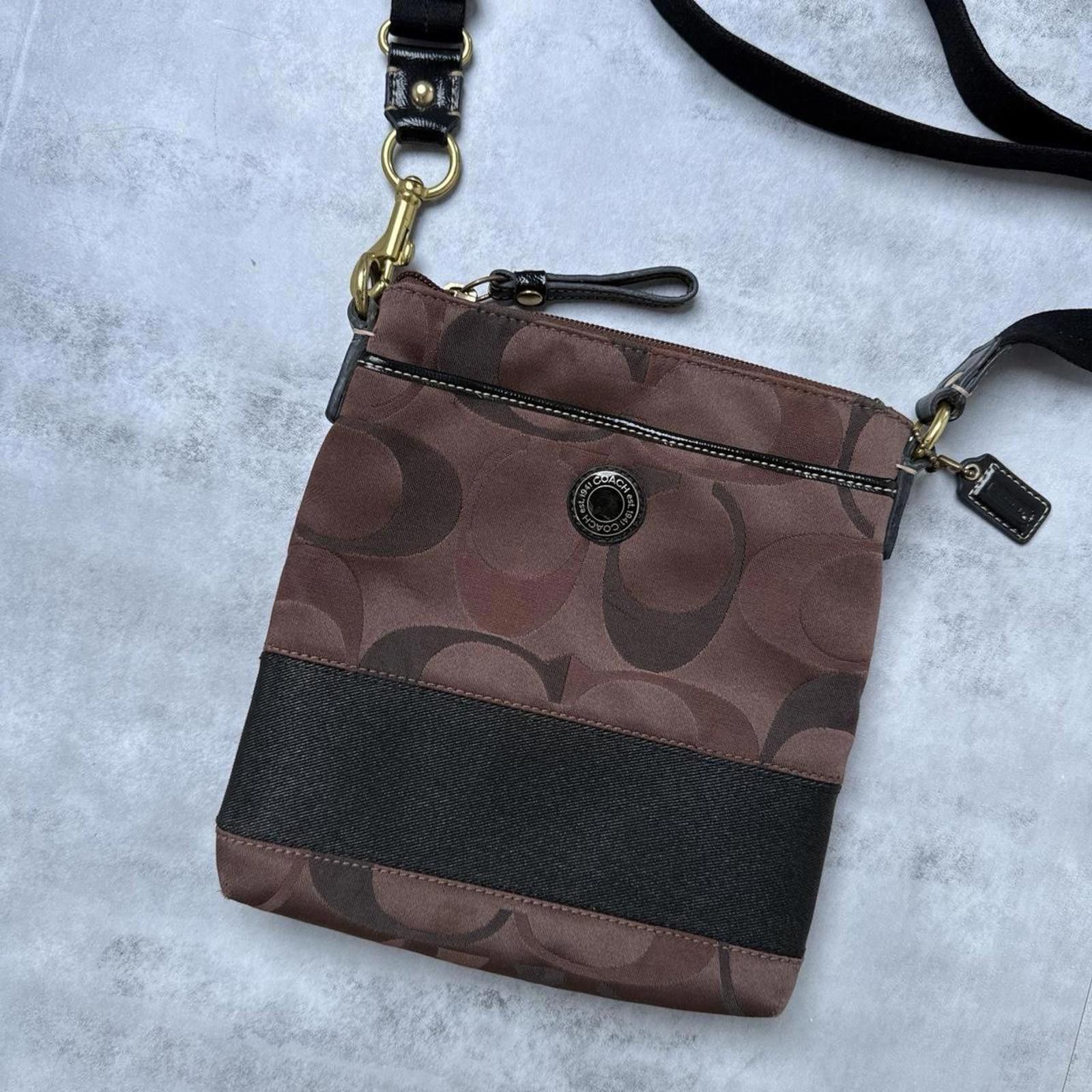 Coach Y2K Coach Brown Crossbody Shoulder Bag Size ONE SIZE - 2 Thumbnail
