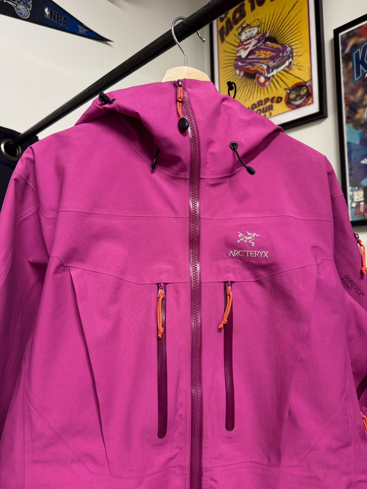 ジャケット Arc'teryx Jackets Fuchsia Women's Arc'teryx Beta Jacket | Waterproof Jackets | George