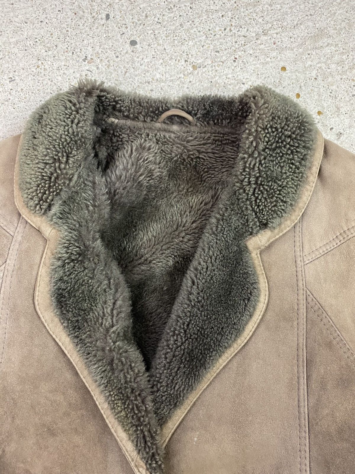 Vintage Shearling leather jacket brown warm made in italy Size US L / EU 52-54 / 3 - 9 Thumbnail