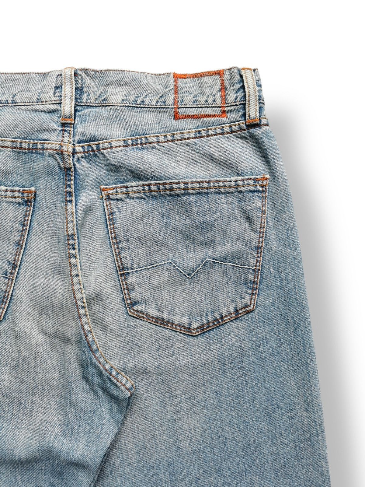Hugo Boss Hugo Boss Straight Fit Blue Denim Jeans – Size 32 Size US 32 / EU 48 - 4 Thumbnail